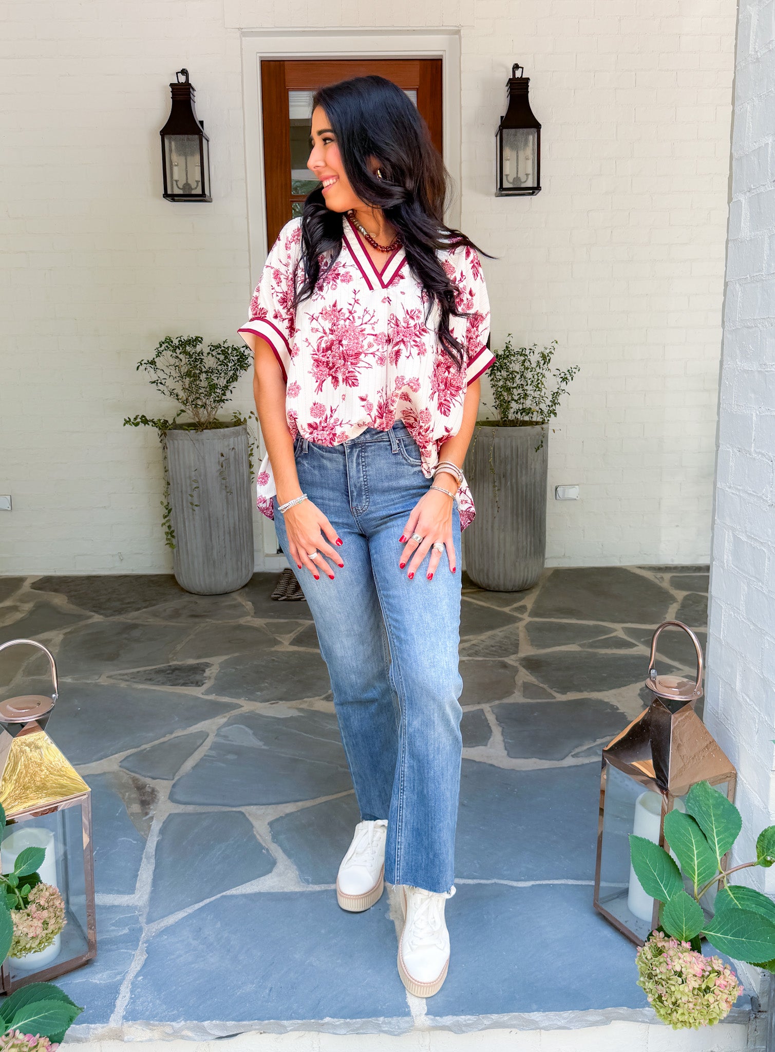 Anastasia Burgundy Top Entro
