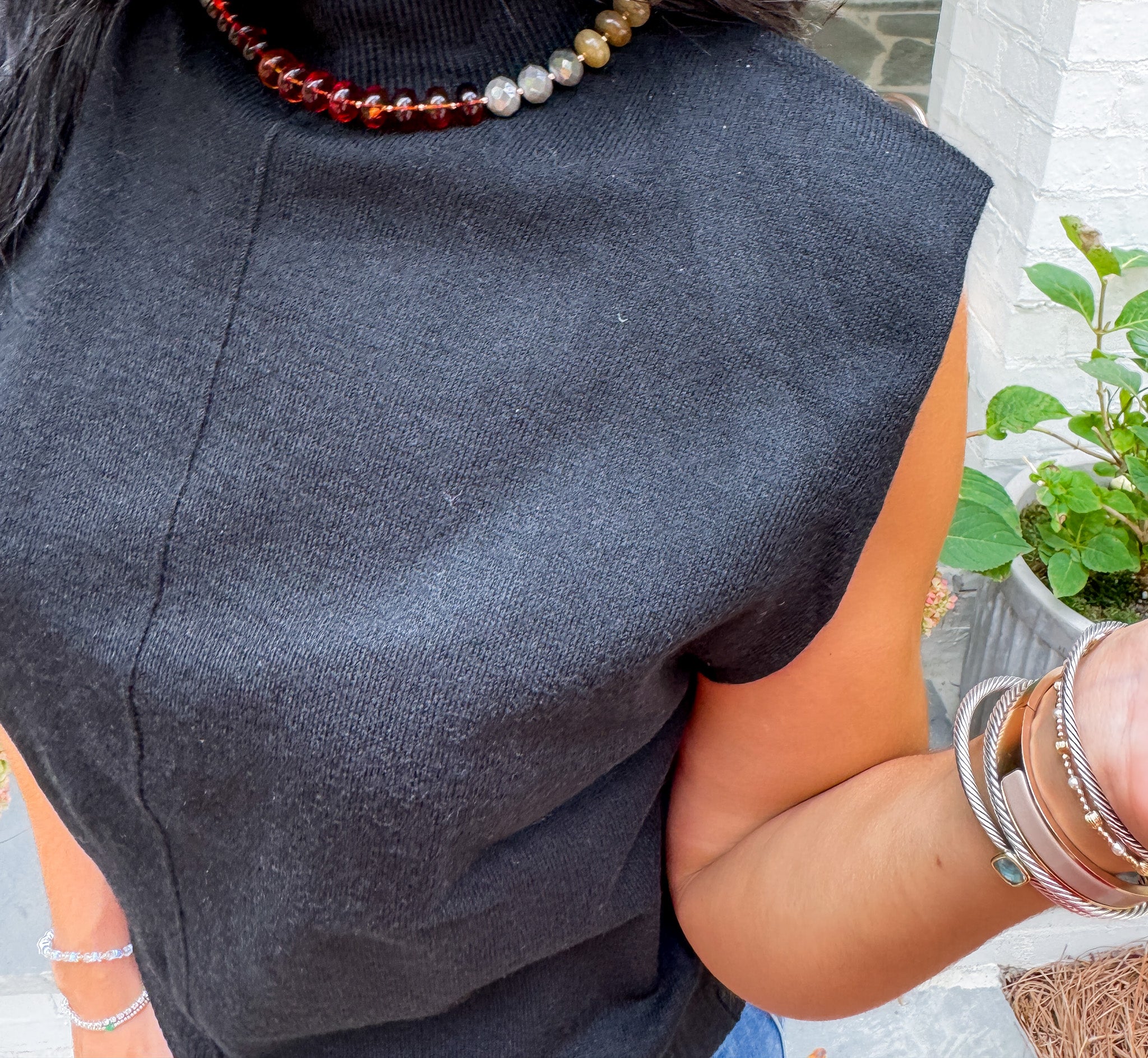 Rooks Black Sleeveless Mock Turtleneck Sweater Elan
