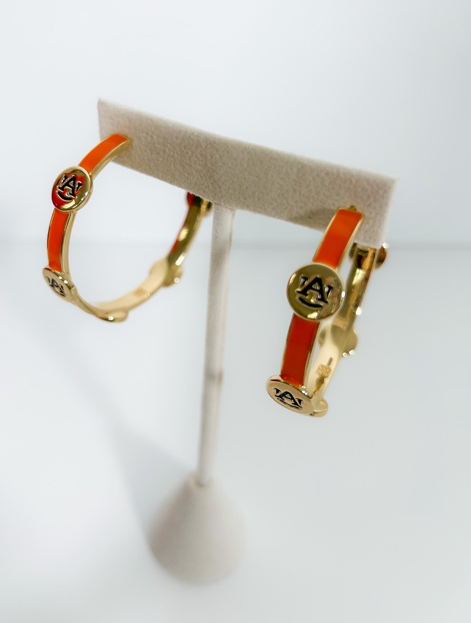 AU Enamel Hoop Earrings Mary Square