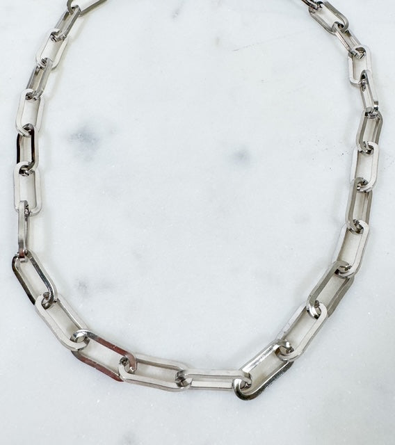 Anne Silver Necklace