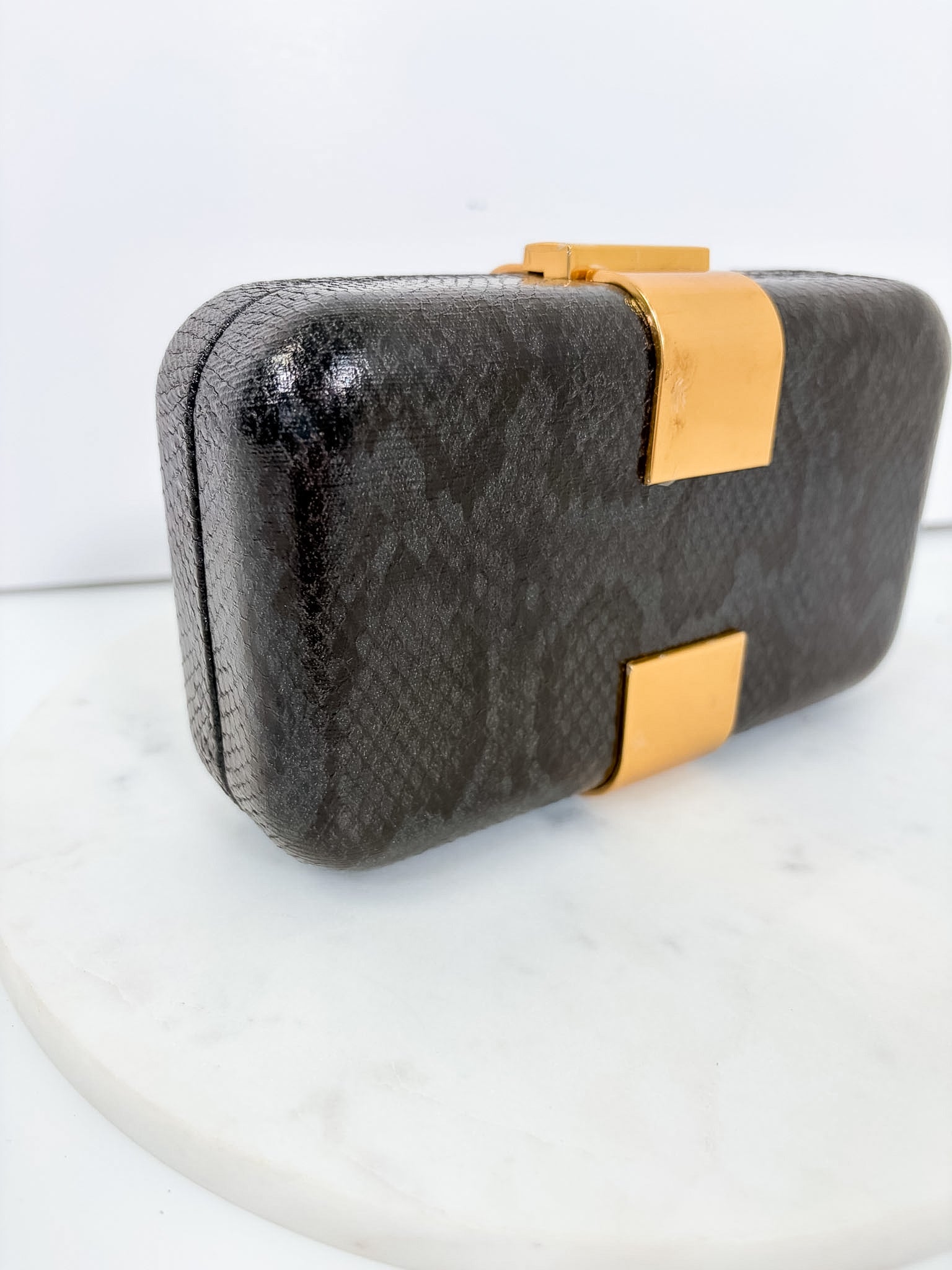 Atenas Black Clutch