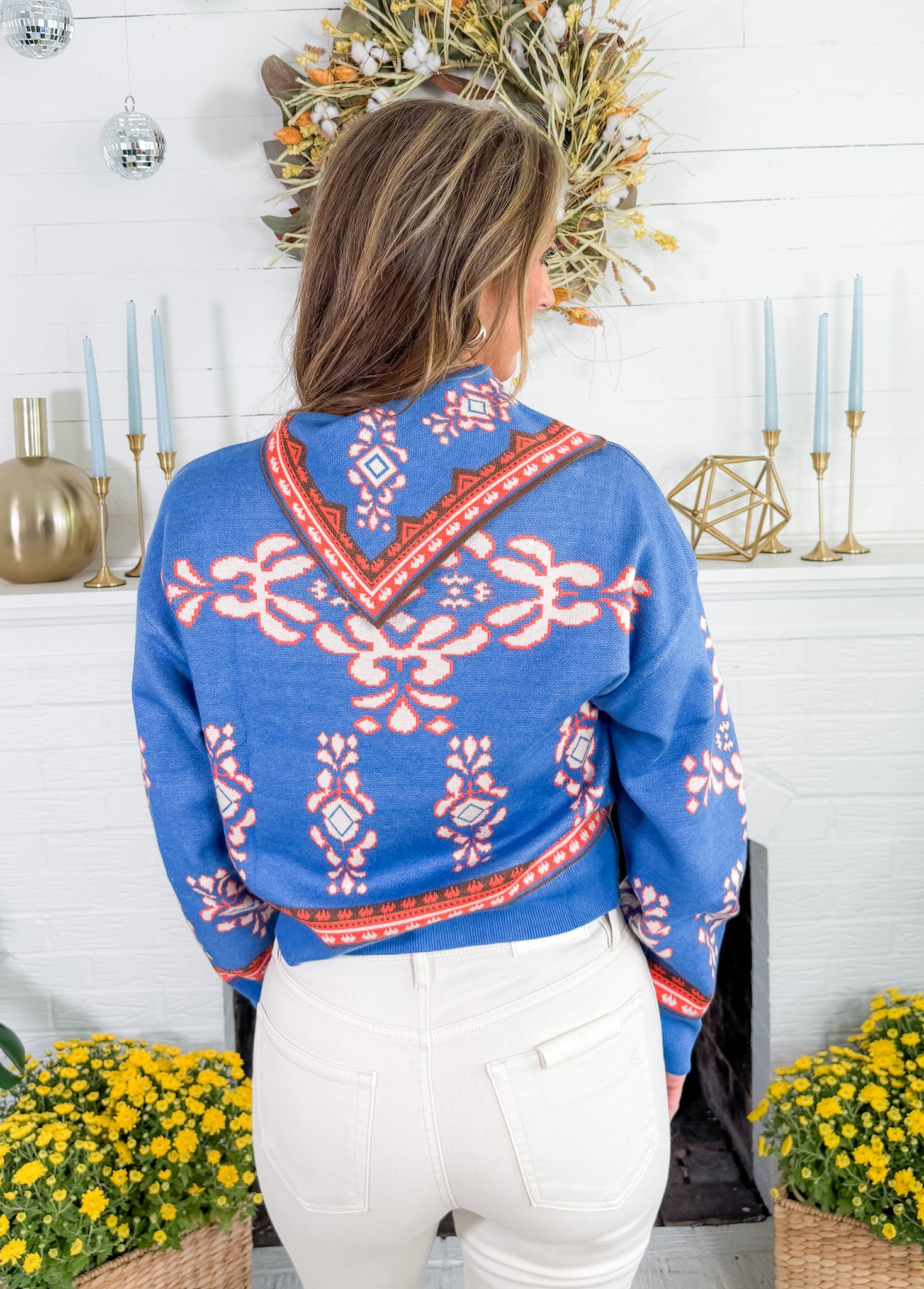 Bandana Neck Blue + Orange Sweater THML