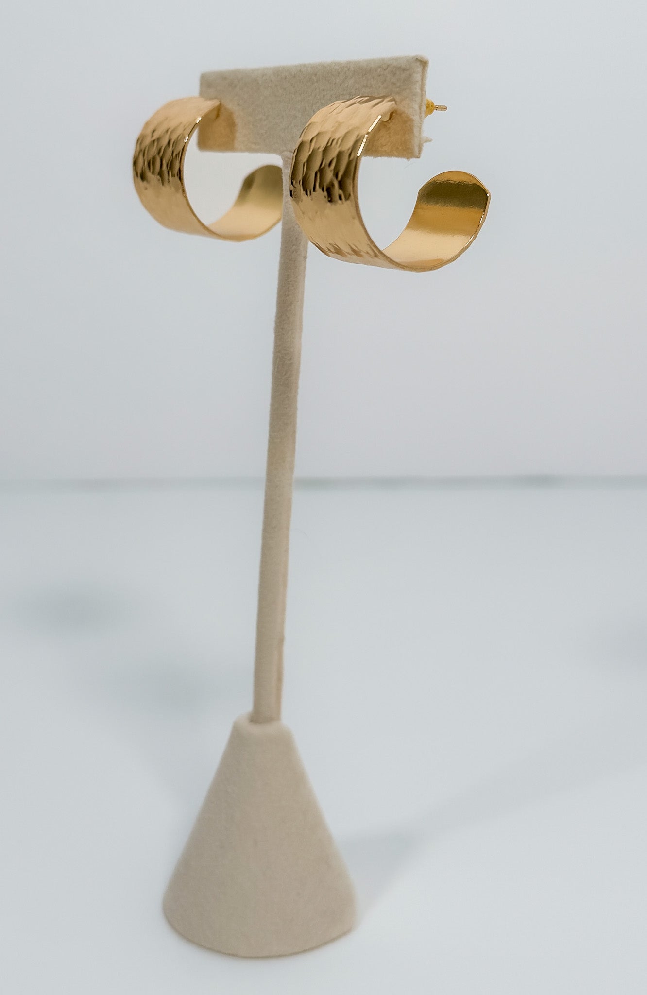 Barbara Textured + Ribbed Wide Gold Hoops