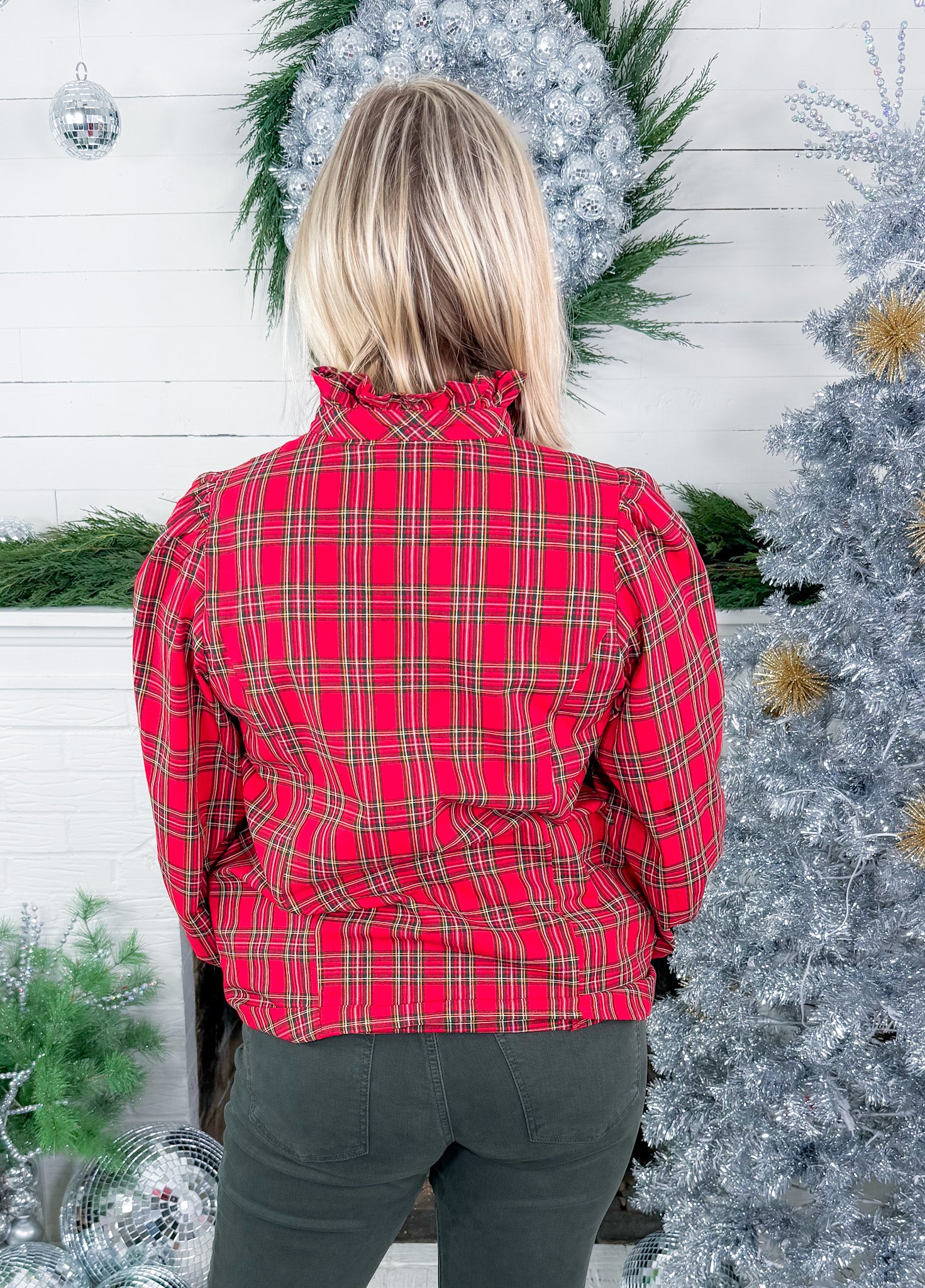 Barton Red Plaid Top Entro