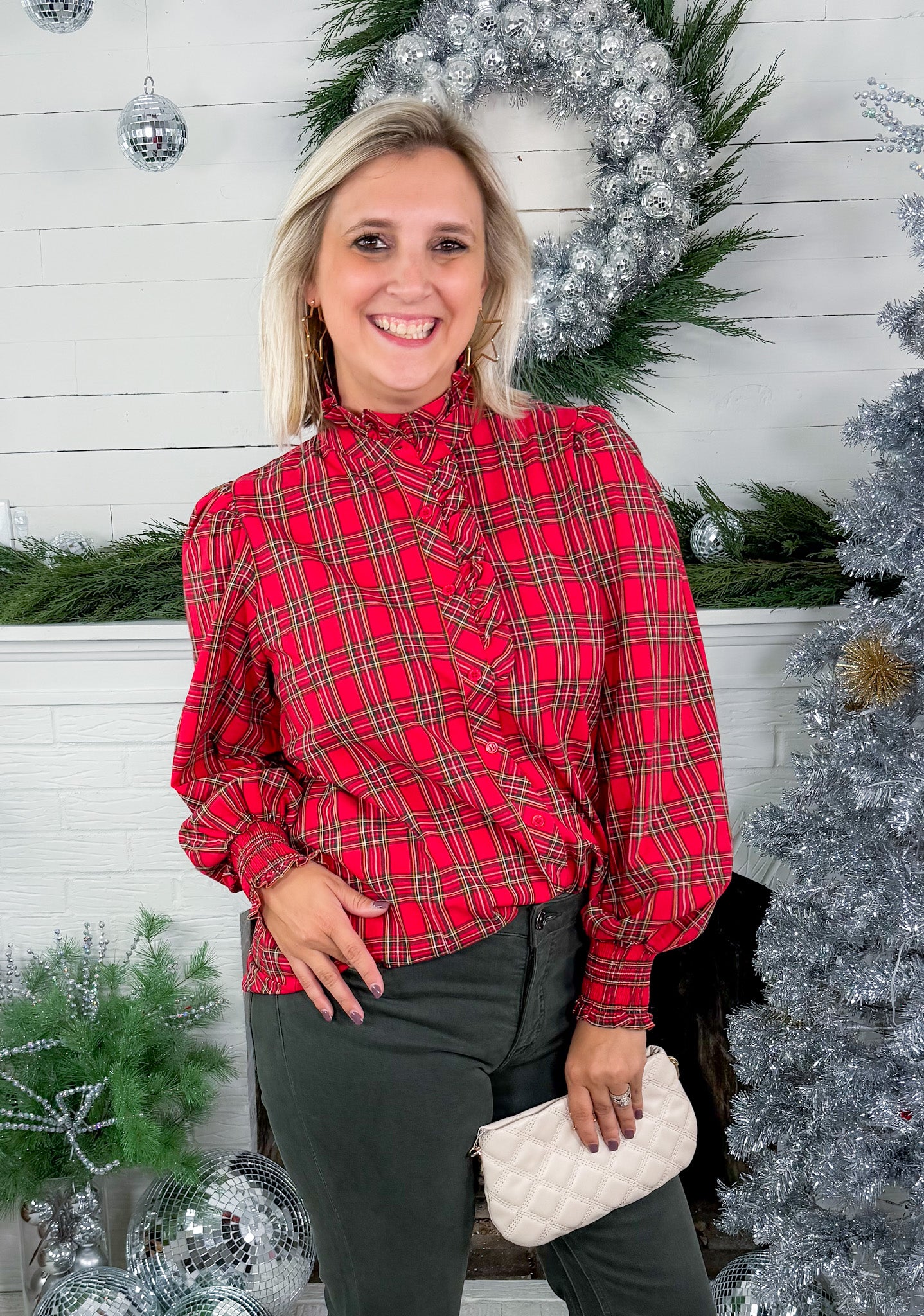 Barton Red Plaid Top Entro