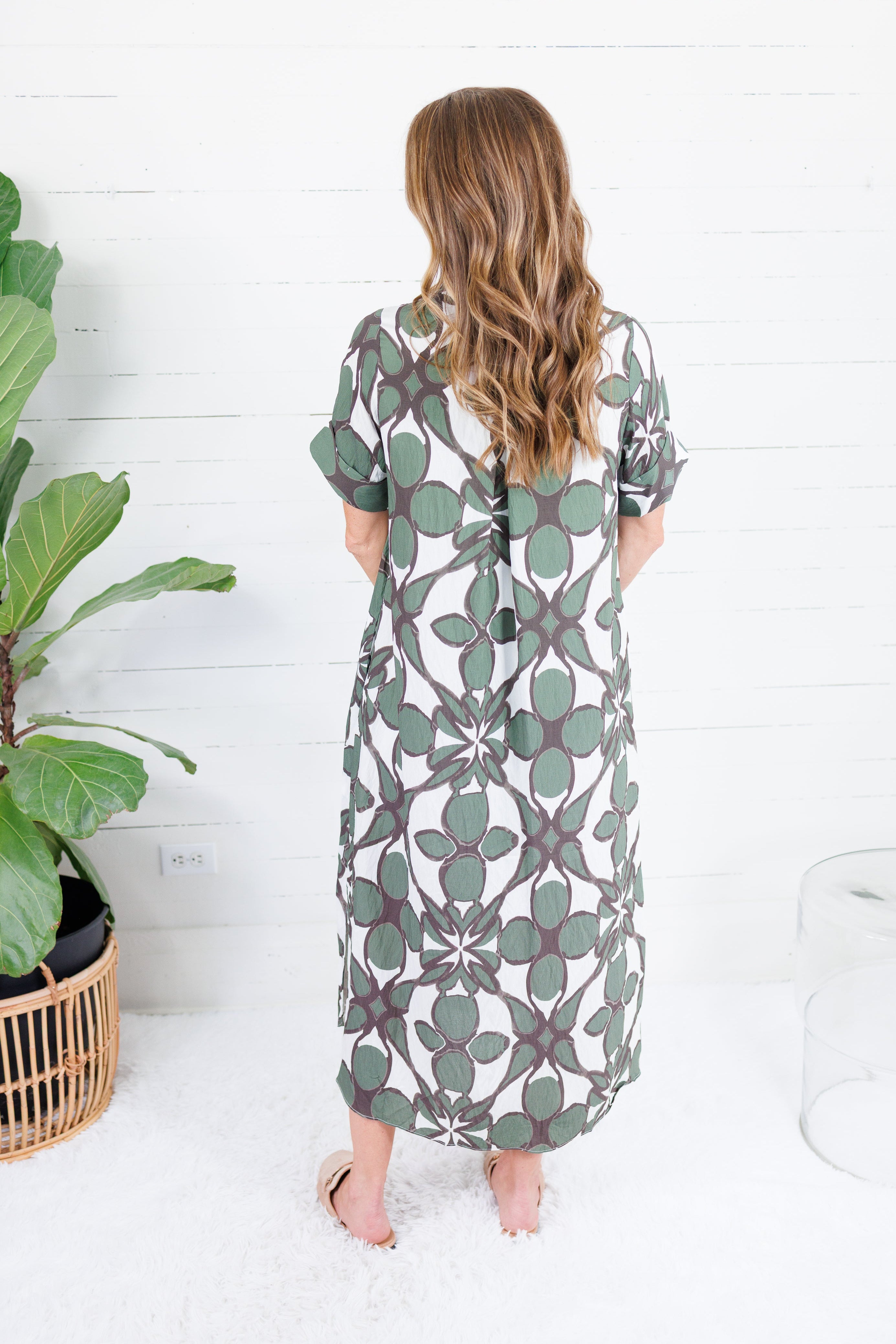 Bates Olive Abstract Camp Shirt Dress Entro