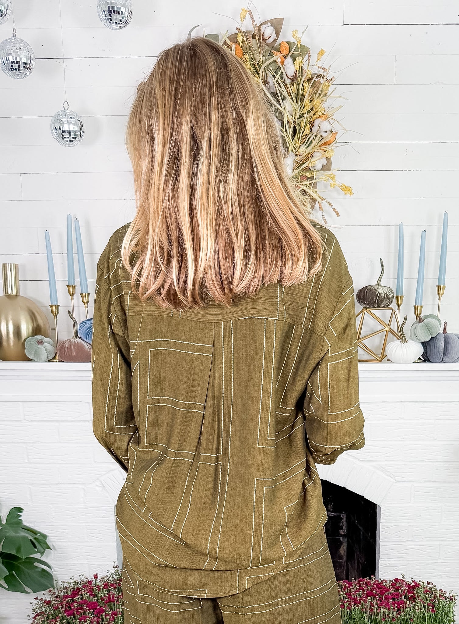 Beatty Olive Geometric Button Top Entro