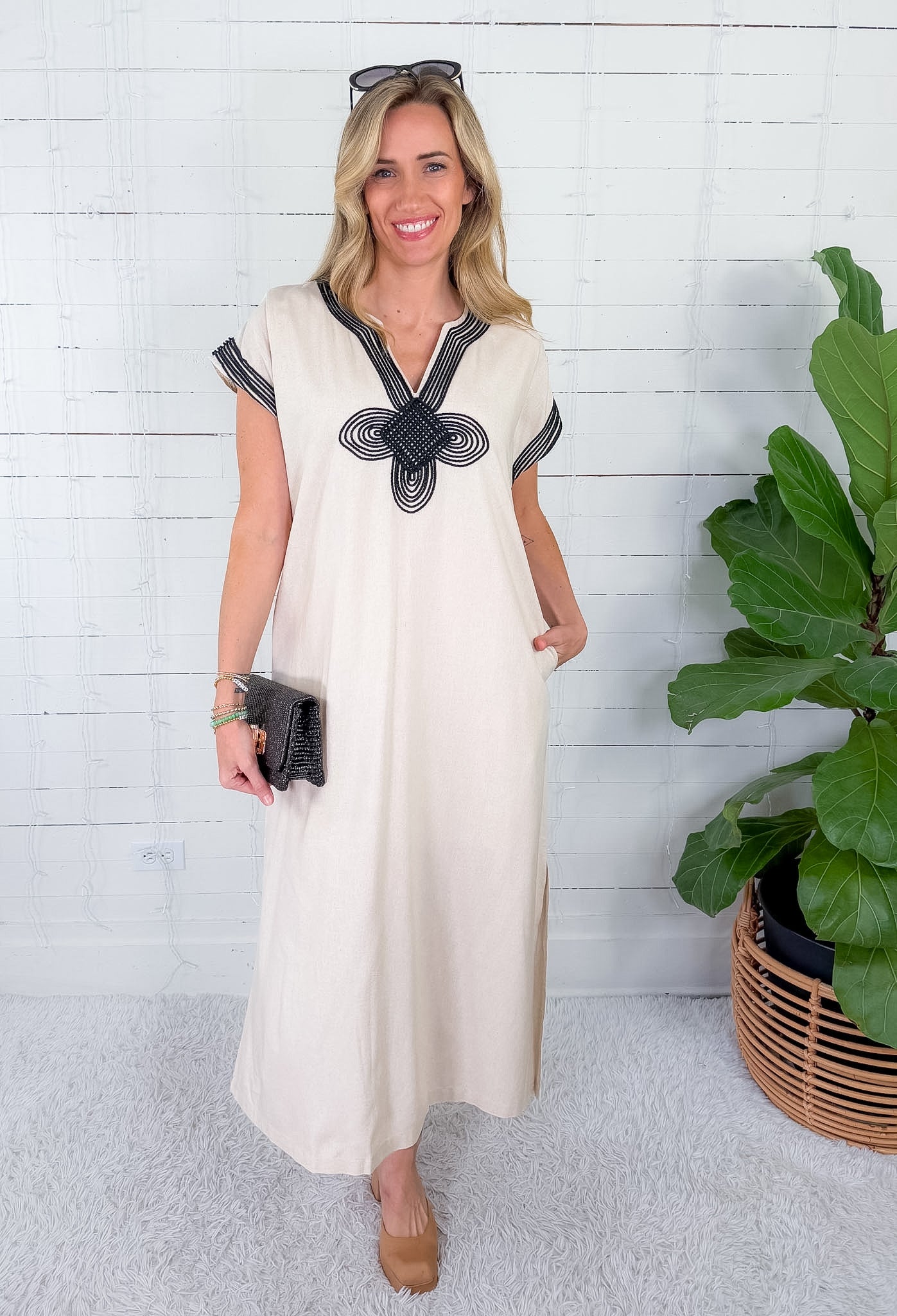 Benji Oatmeal Linen Maxi Dress Entro