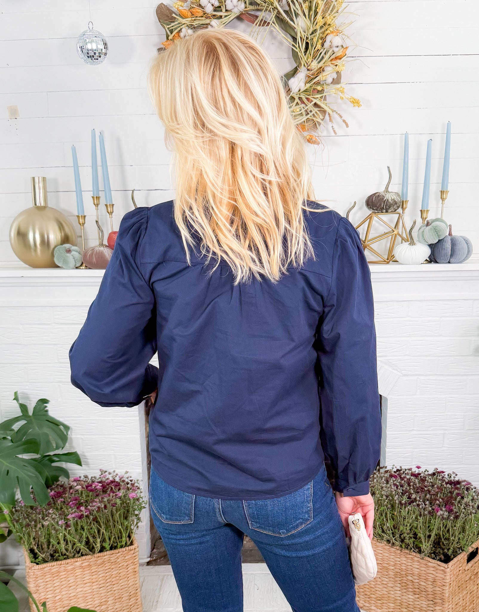 Benton Navy Scallop Edge Top Jodifl
