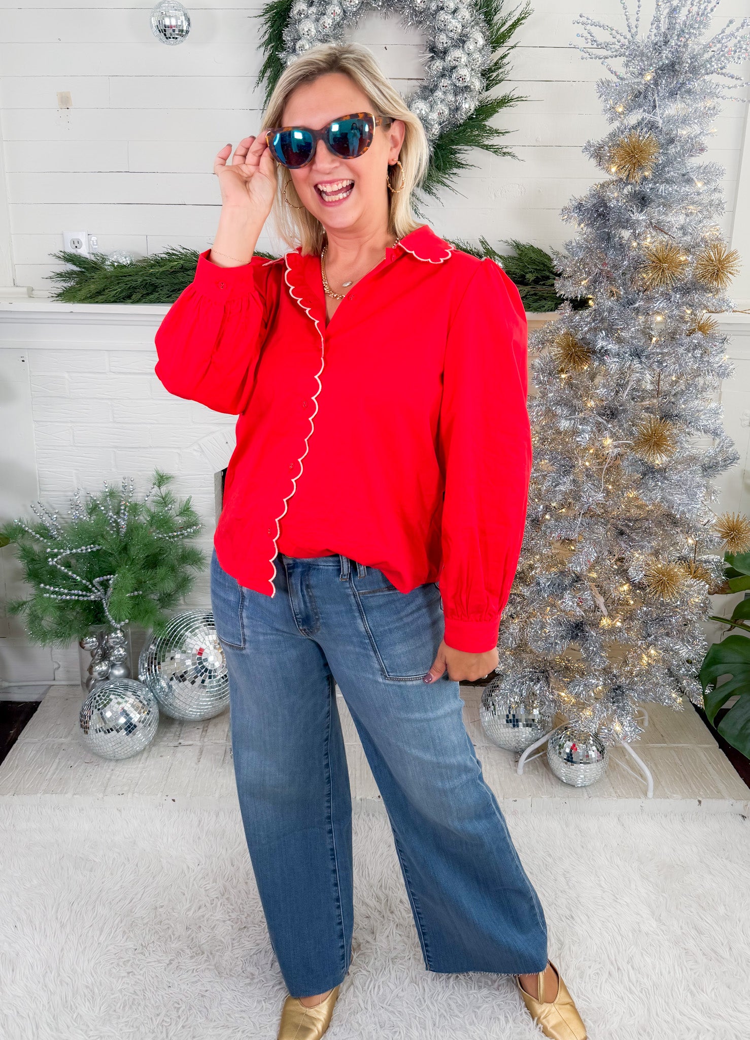 Benton Red Scallop Edge Top Jodifl 