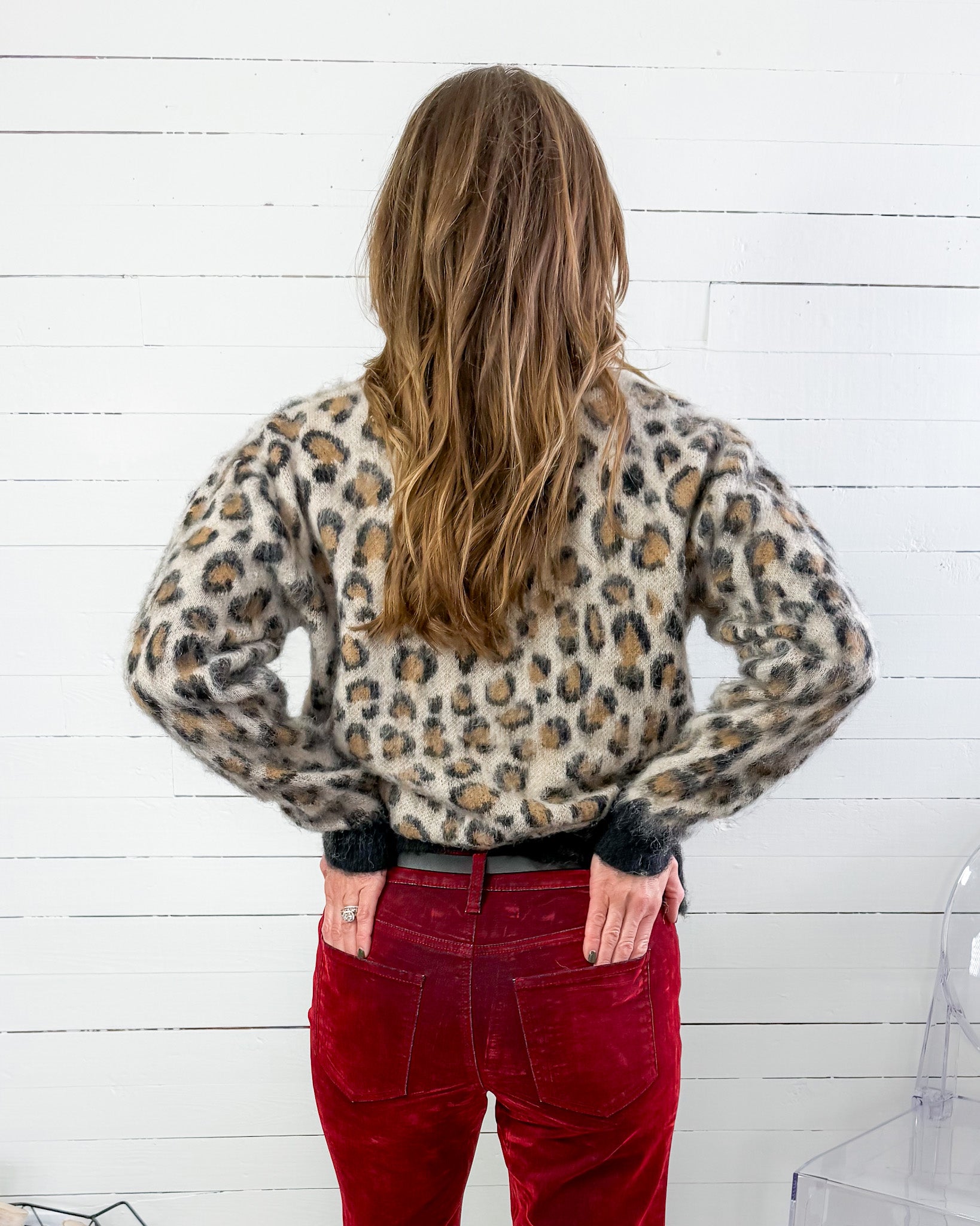 Billie Colorblock Edge Animal Sweater Compania Fantastica