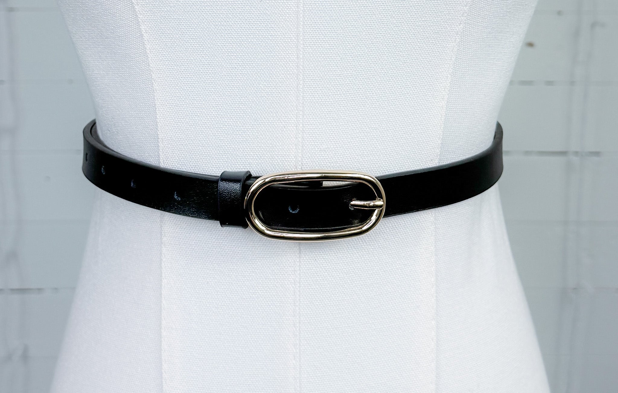 Black Long Oval Buckle Leather Belt