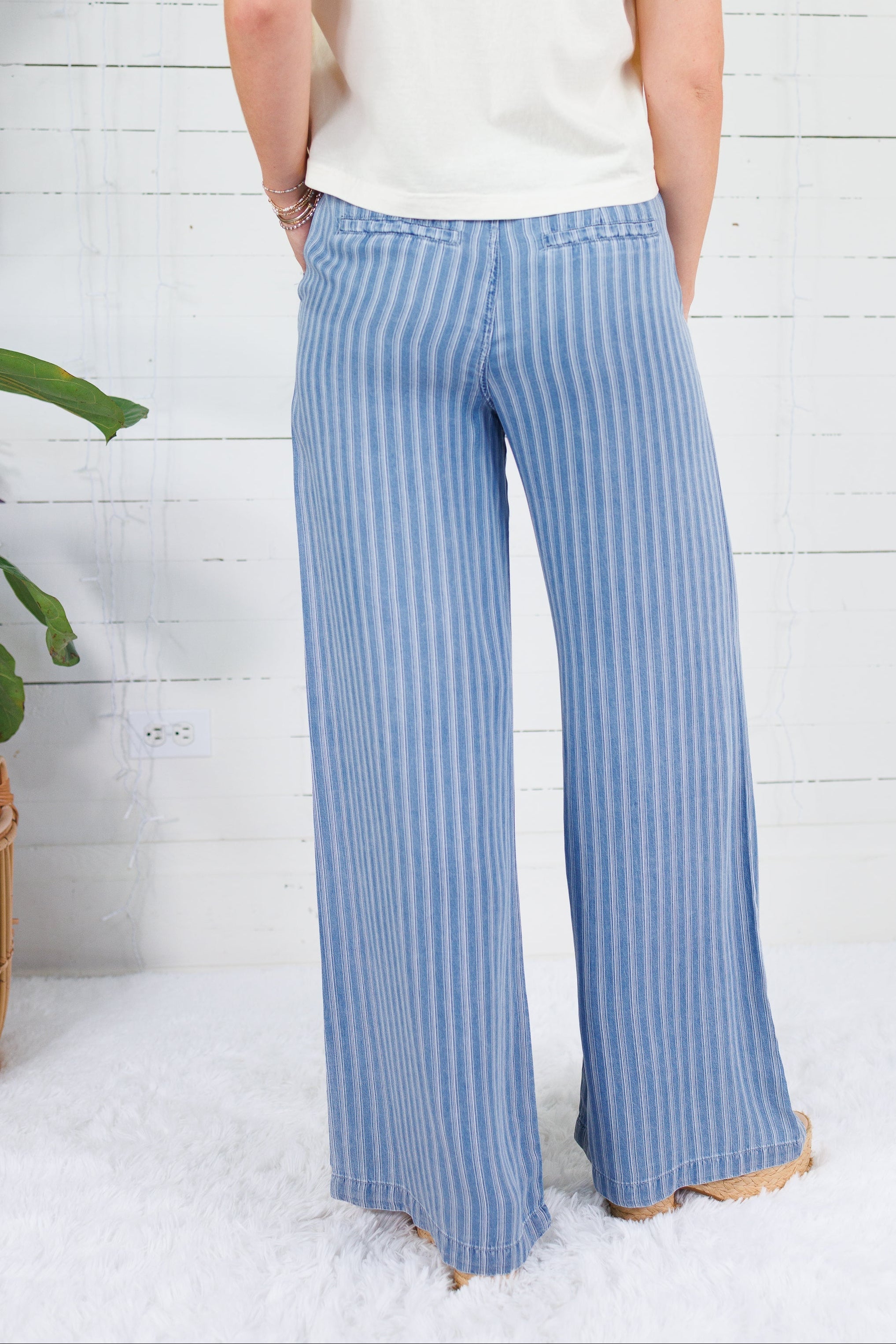 Blake Blue Ribbon High Rise Wide Leg Pant Kut