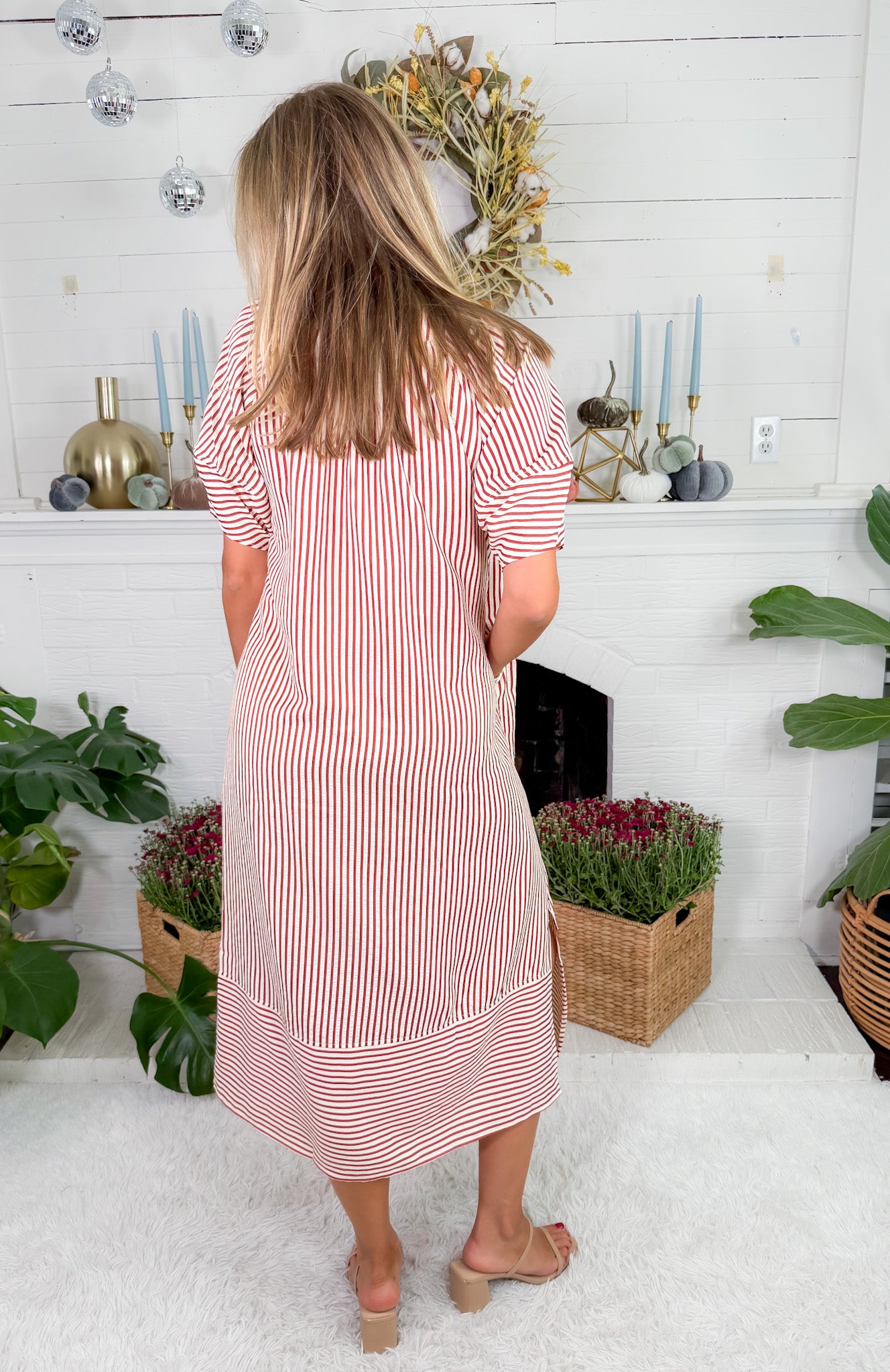 Carson Rust Striped V-Neck Maxi Dress Entro