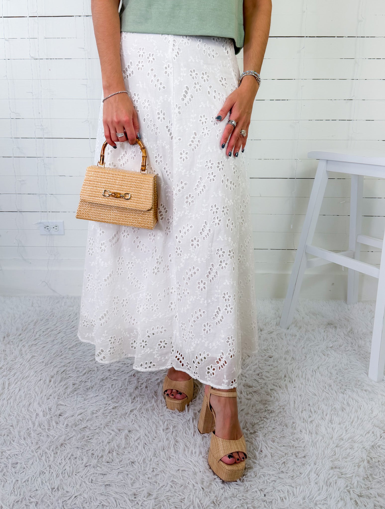 Caspar White Eyelet Maxi Skirt TCEC
