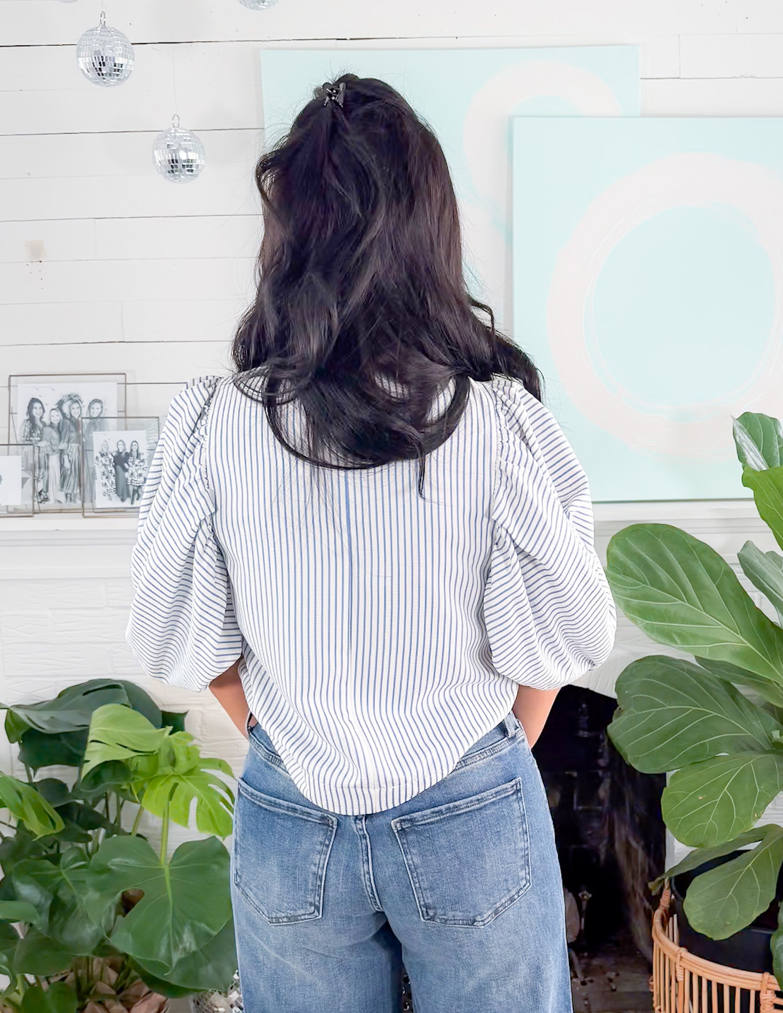 Charlie Mae Blue Striped Top Entro