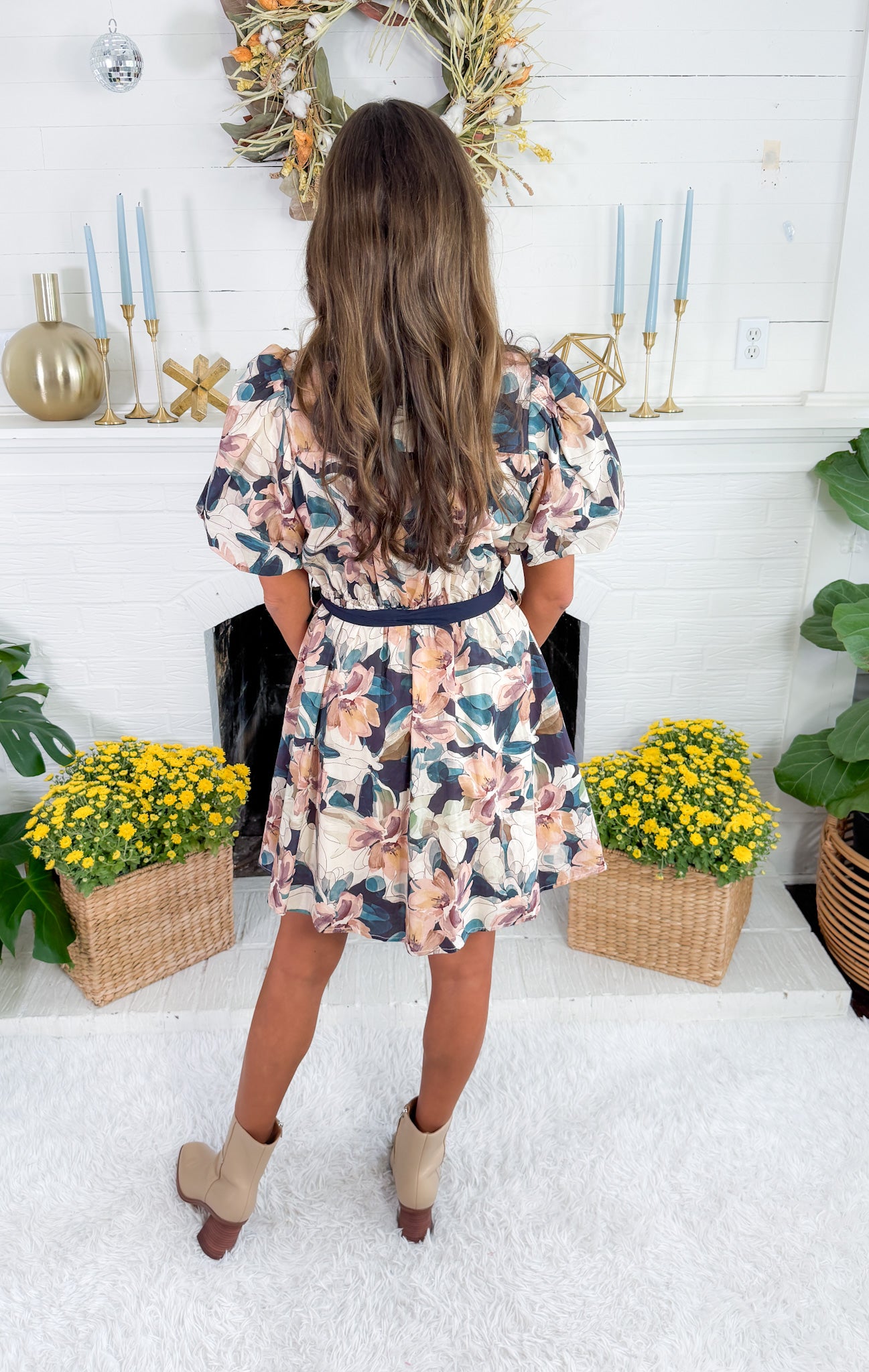 Cosby Navy Floral Mini Dress Entro