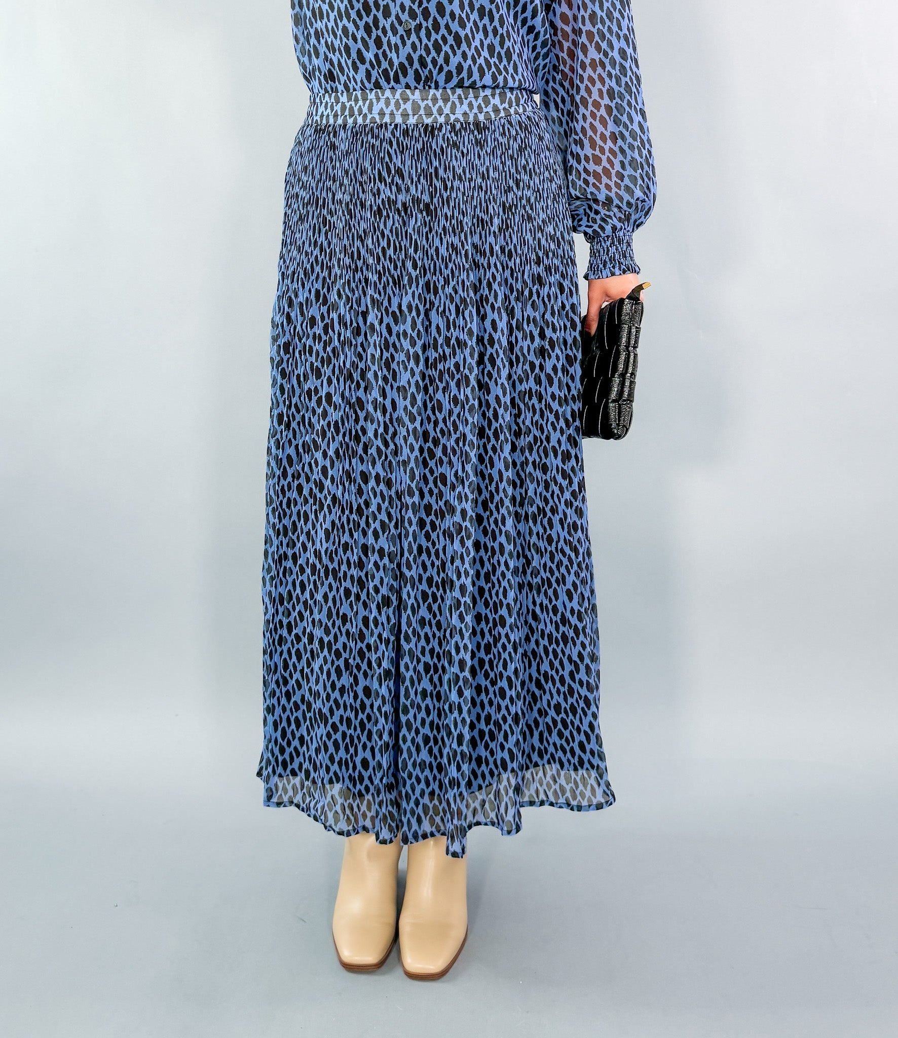 Ellie Blue Leopard Maxi Skirt Maude Vivante