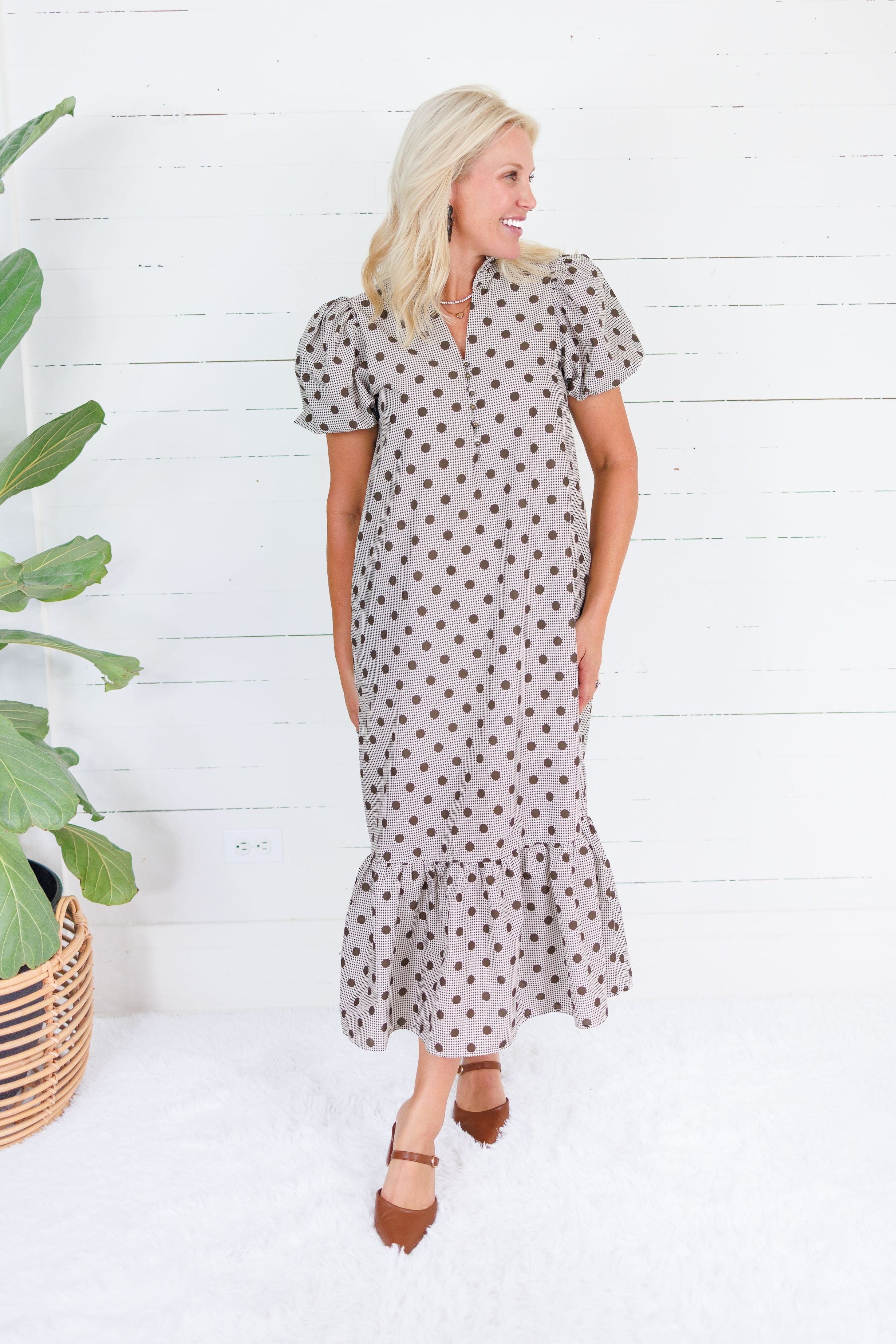 Estella Espresso Dot Maxi Dress Entro