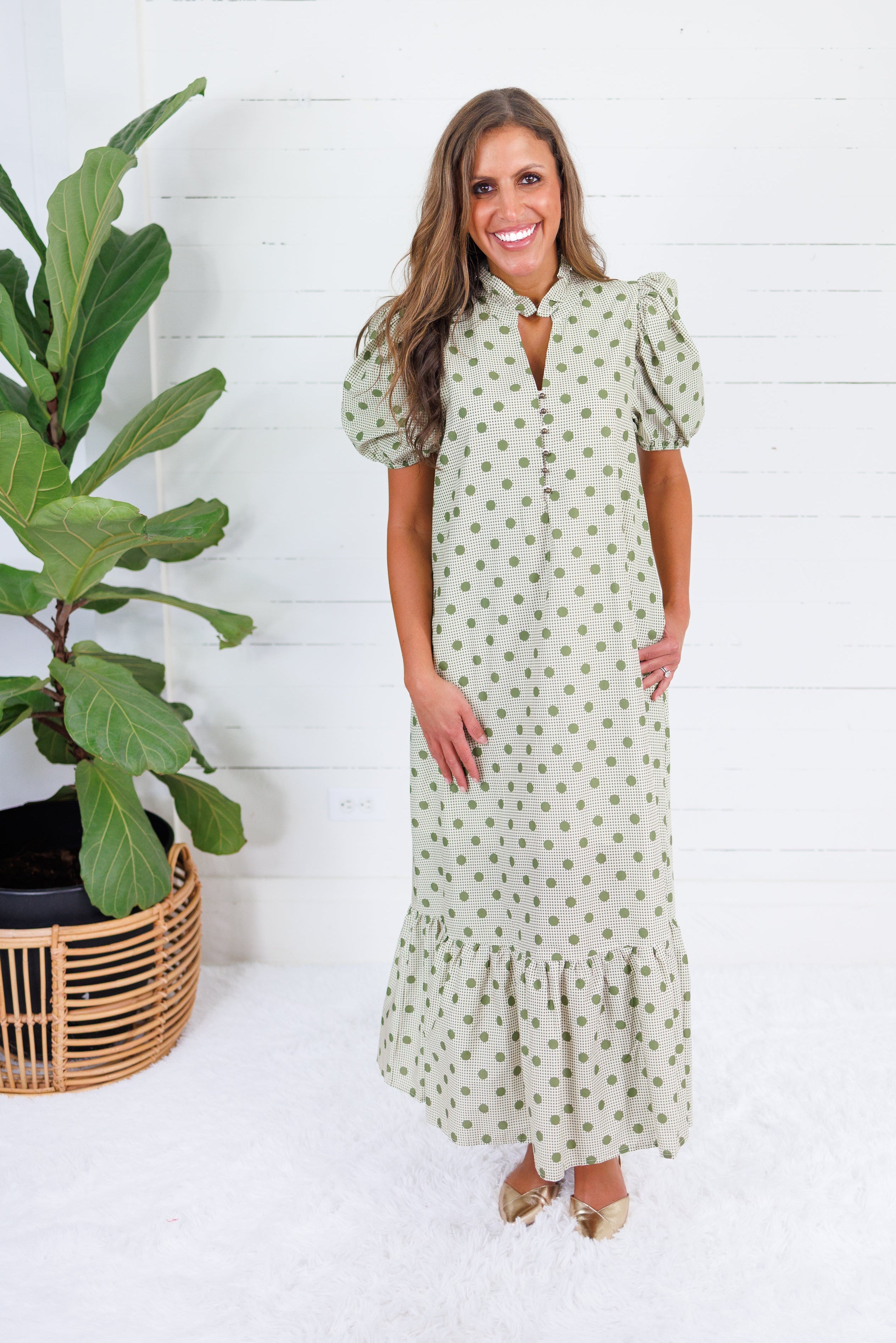 Estella Olive Dot Maxi Dress Entro