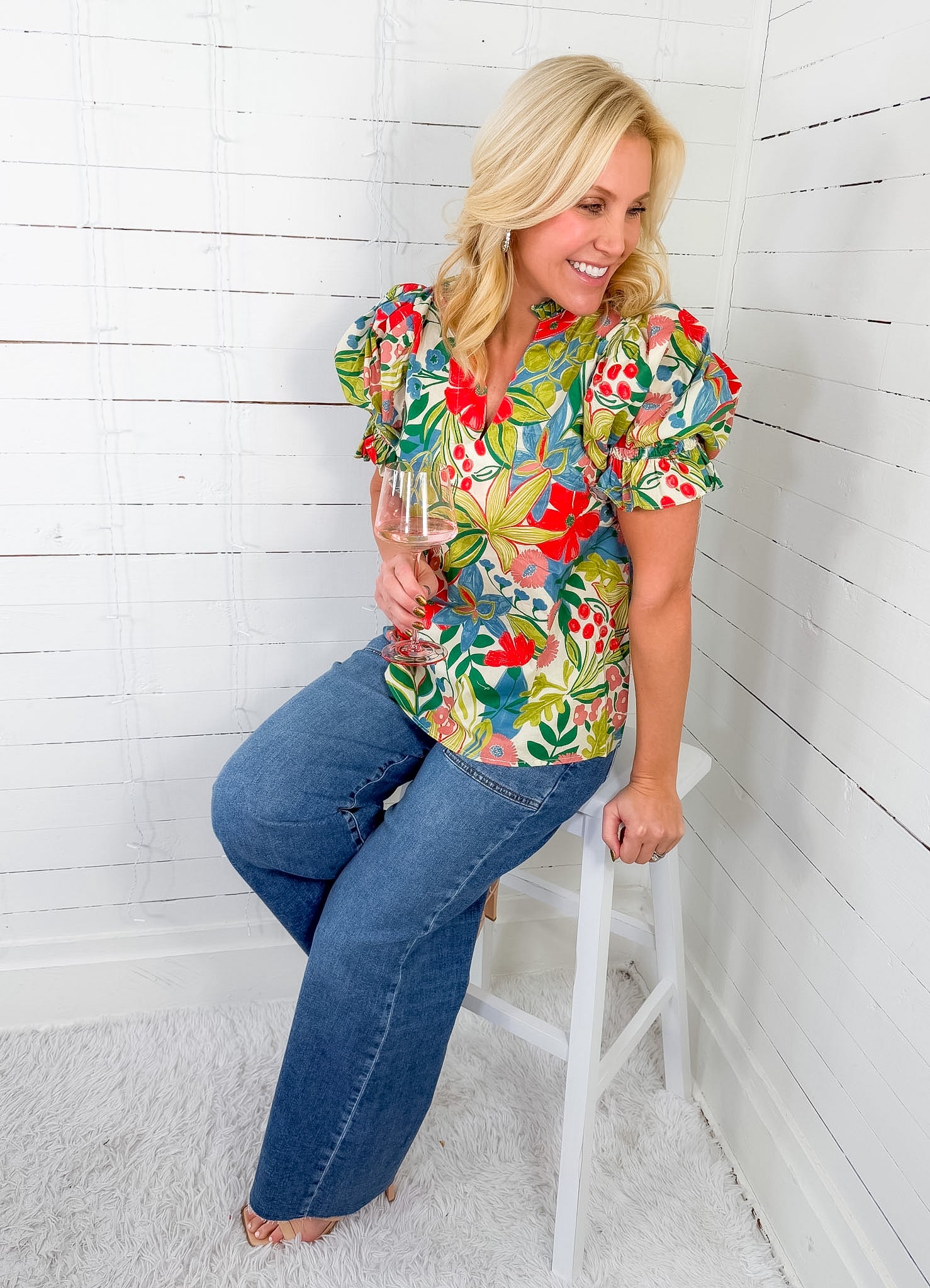 Evanston Garden Gate Floral Top Entro