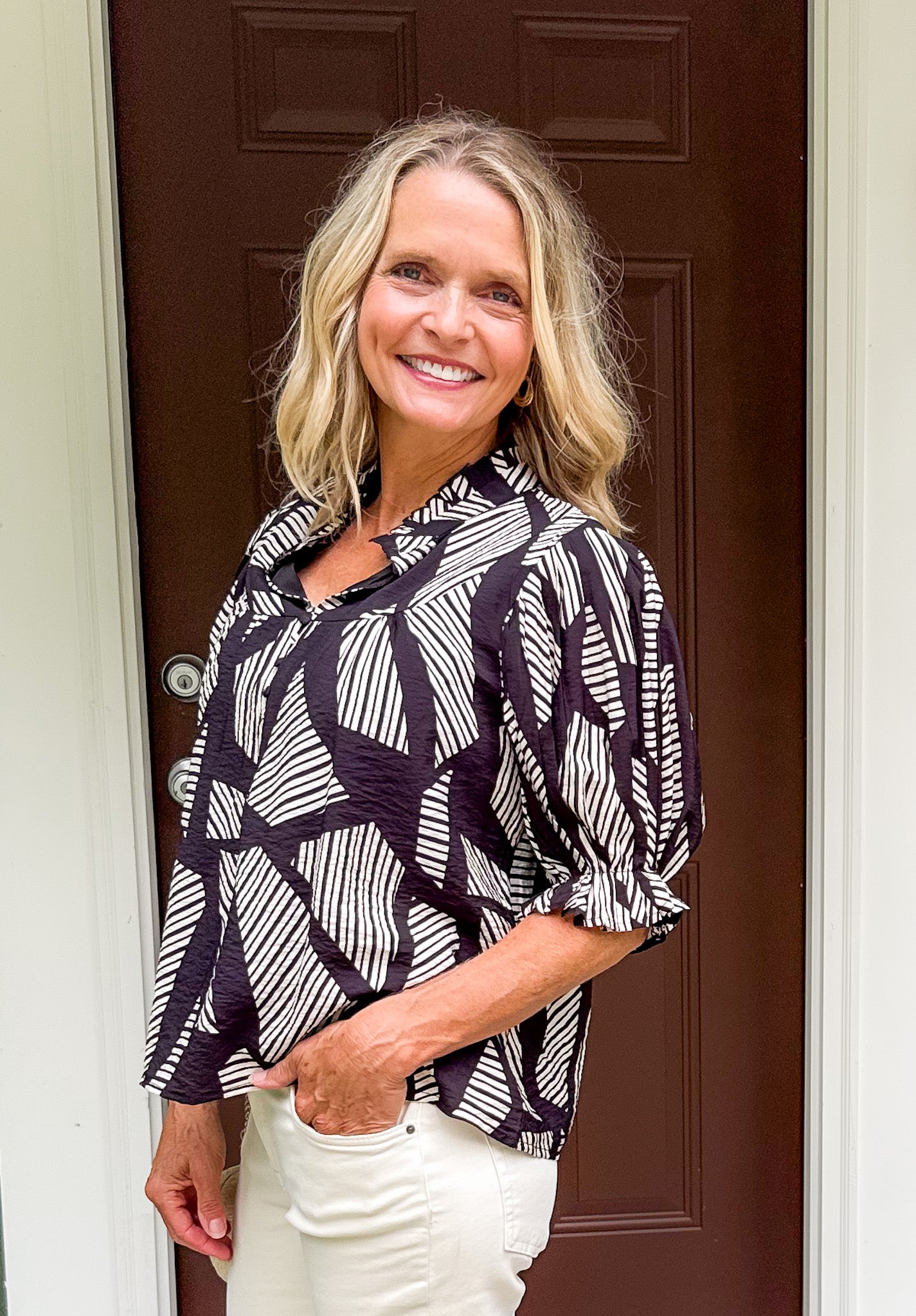 Georgie Geometric Stripes Black Top TCEC