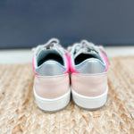 Sneakers with Hot Pink sides and light pink star