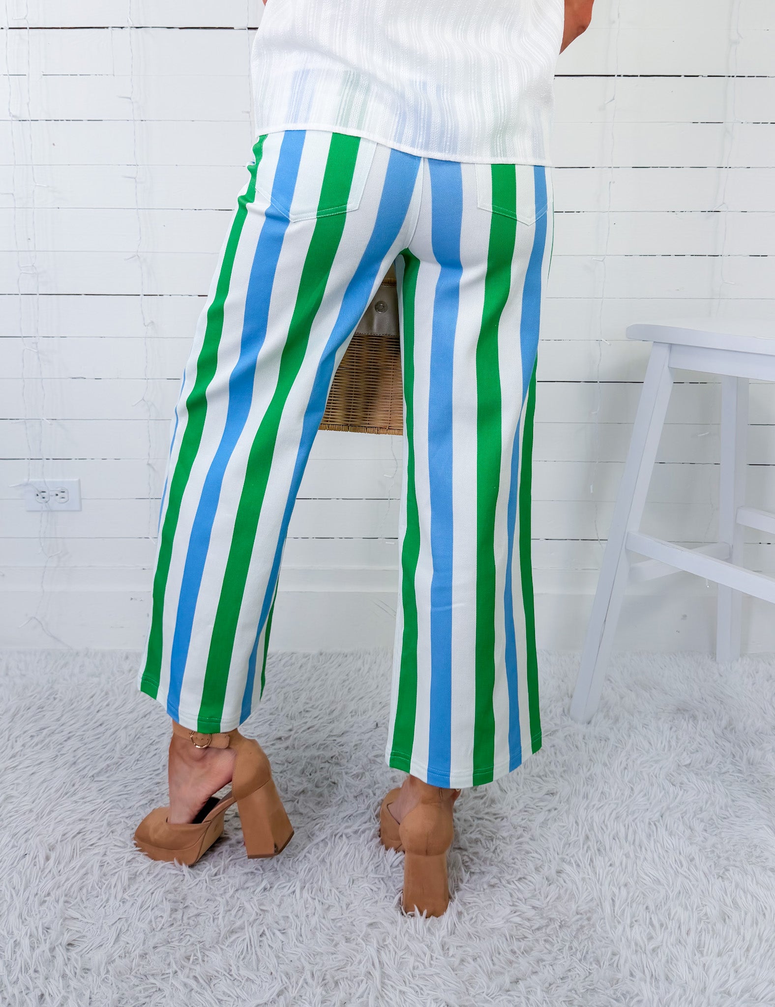 Johnny Kelly + Sky Stripe Pants Entro
