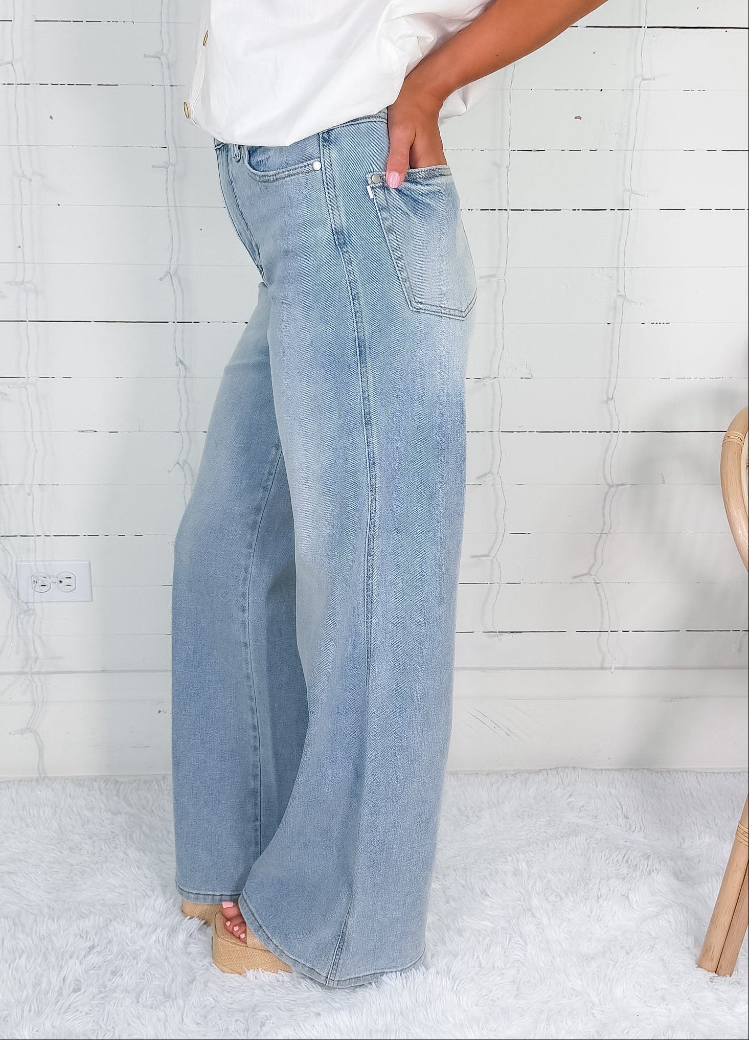 Judy Blue Light Wash Retro Wide Leg Jean