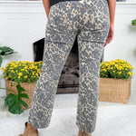 Kelsey Light Washed Cheetah Jeans KUT