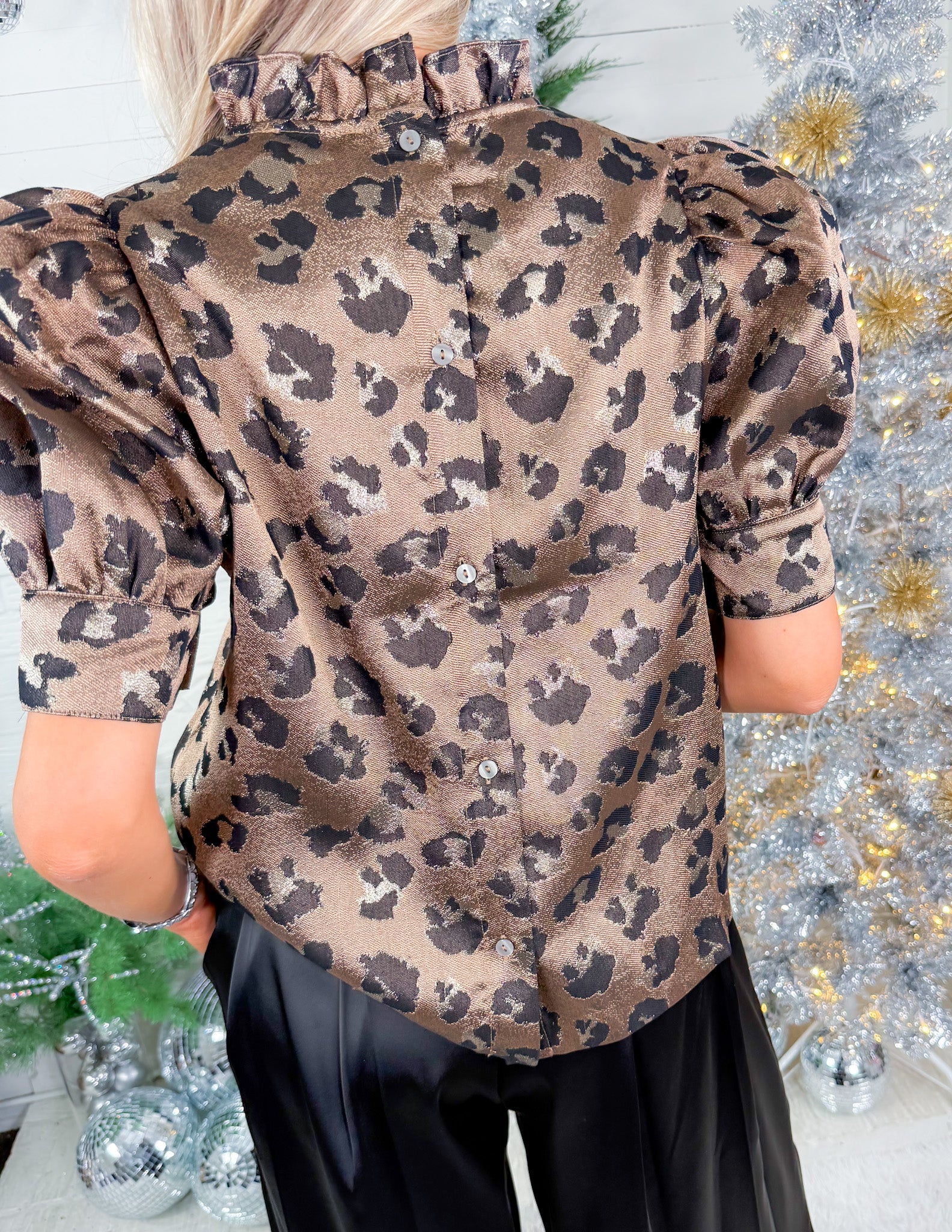 Kendall Bronze Leopard Shimmer Top Entro
