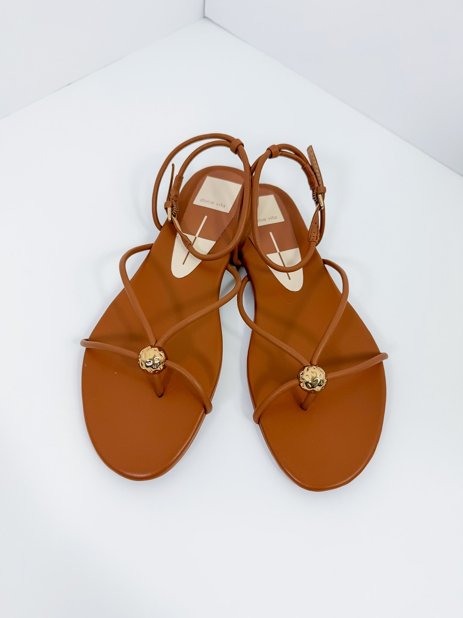 Kenley Saddle Leather Sandals Dolce Vita