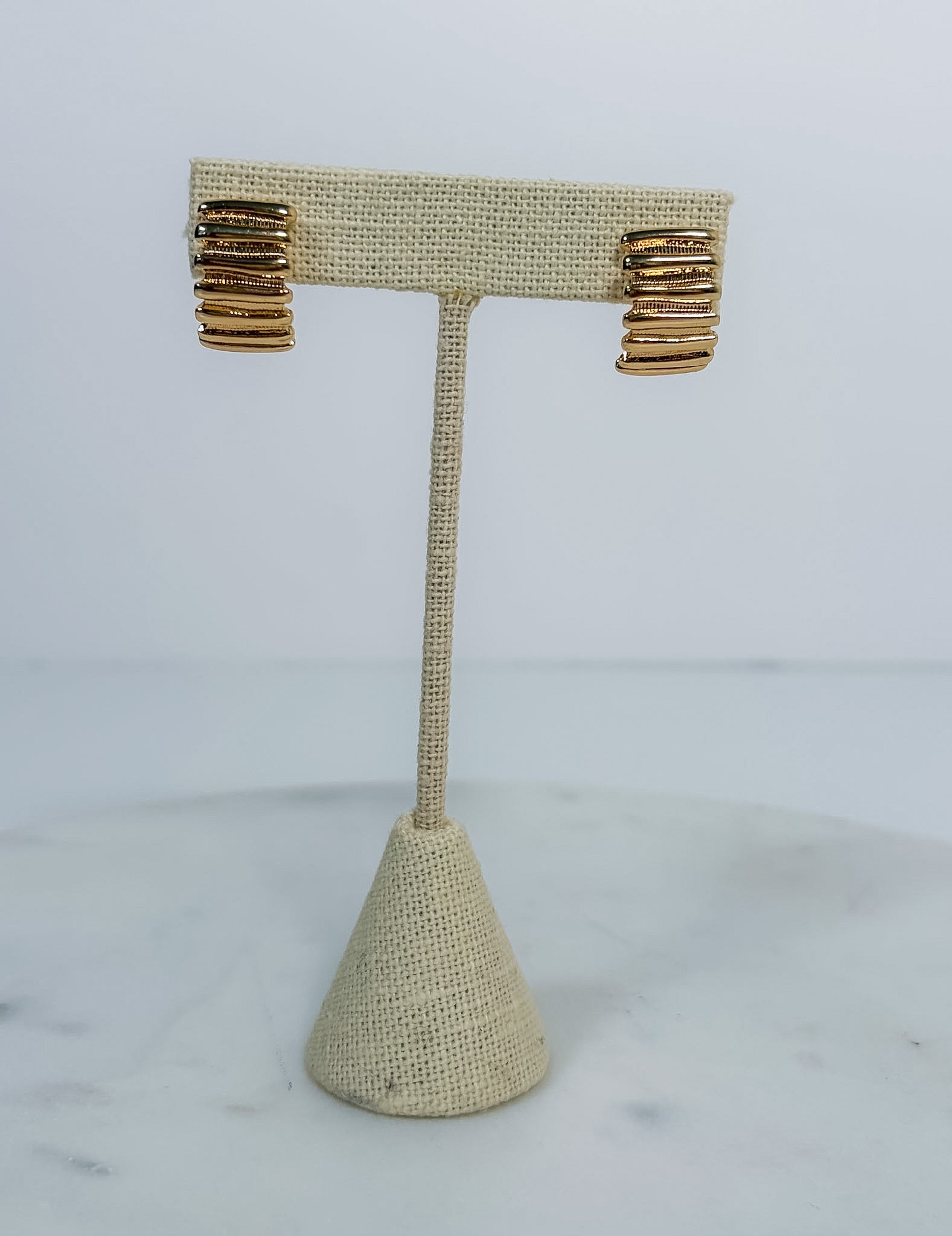 Kostas Ribbed Gold Earrings