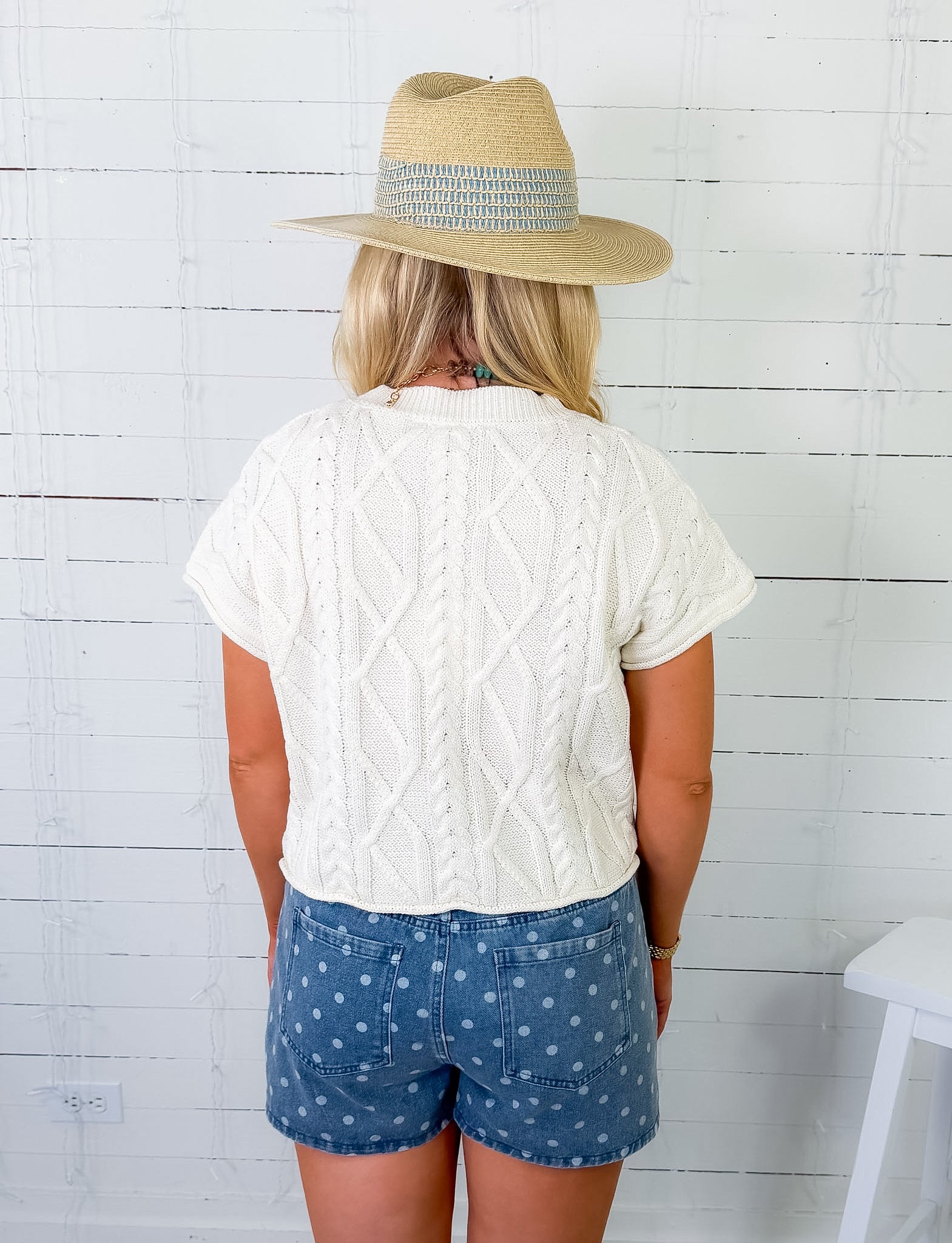 Lark Off White Cable Sweater Entro