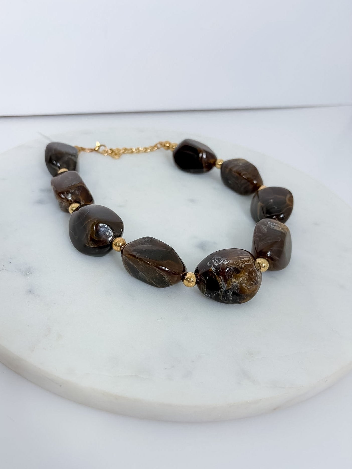 Lincoln Large Pebbled Ball Necklace Golden Stella 