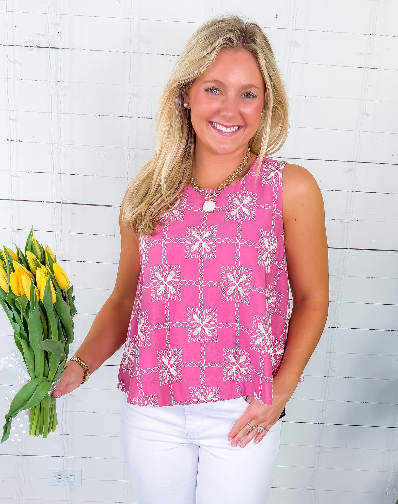 Longview Pink Embroidered Top Entro