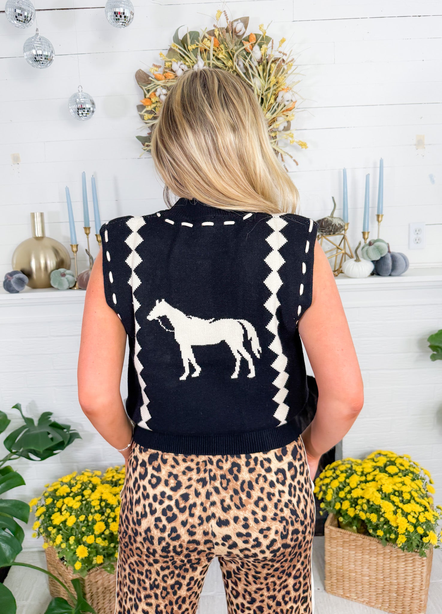 Lucky Black Horse Sweater Vest THML