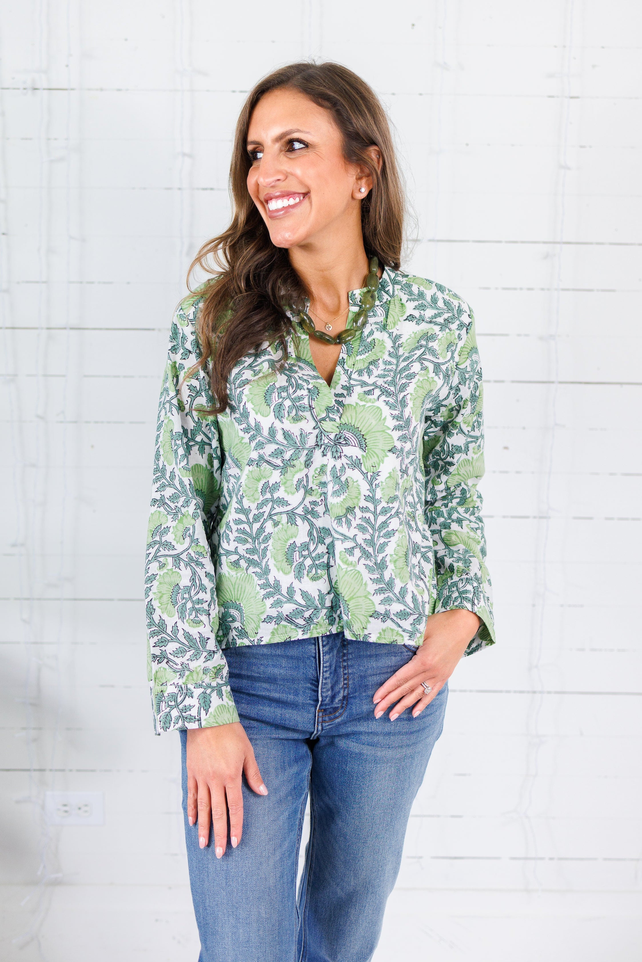 Maggie Oaks Melanie Green Vine Top