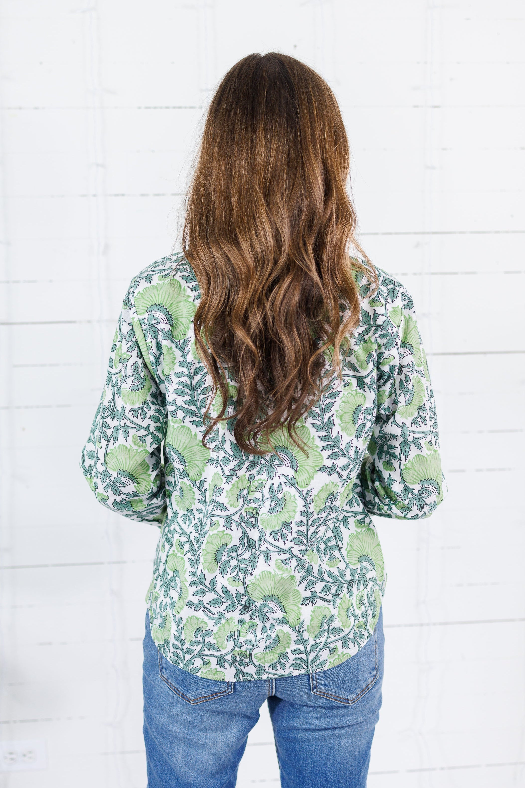 Maggie Oaks Melanie Green Vine Top
