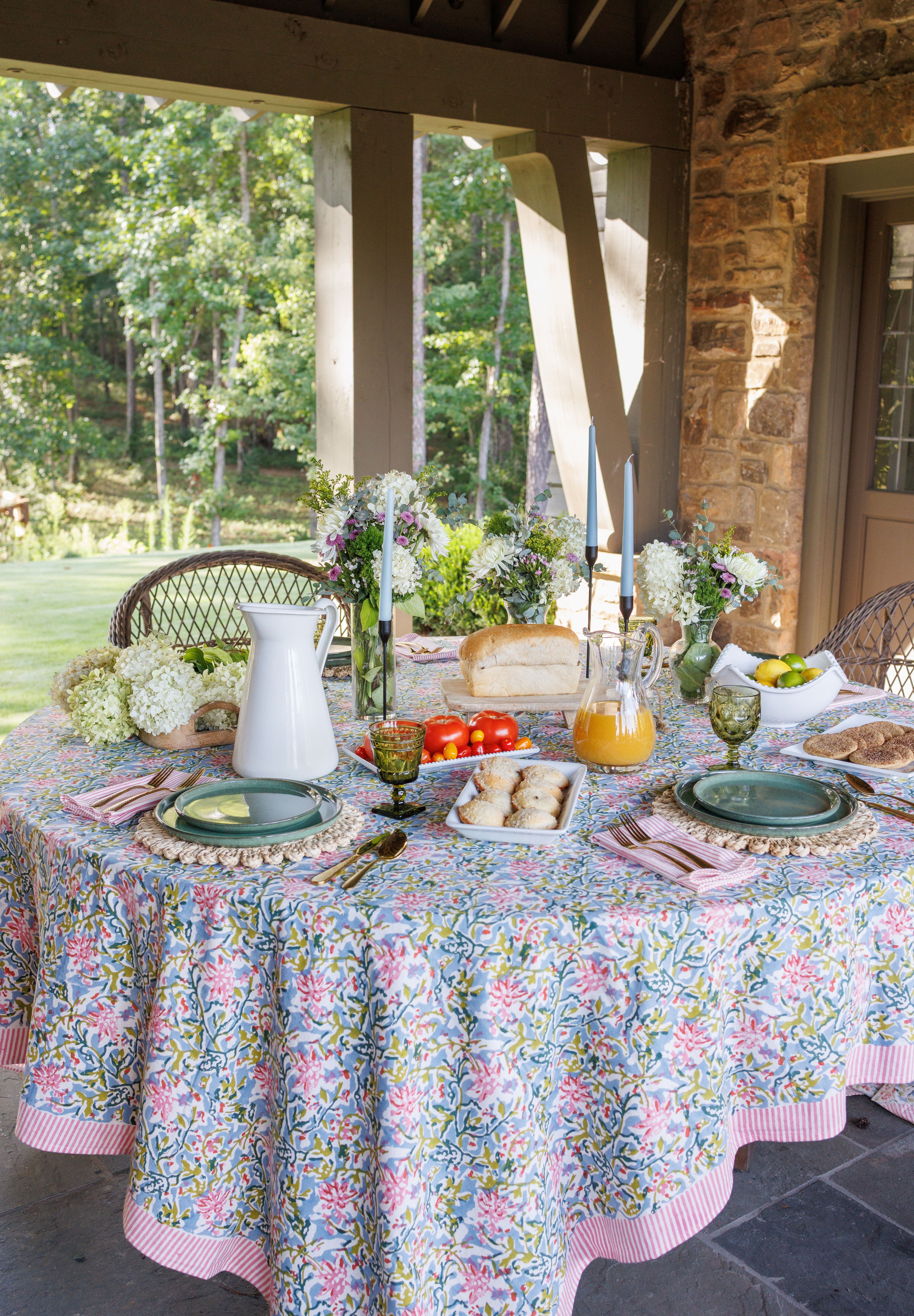 Maggie Oaks Virginia Signature Floral Tablecloth