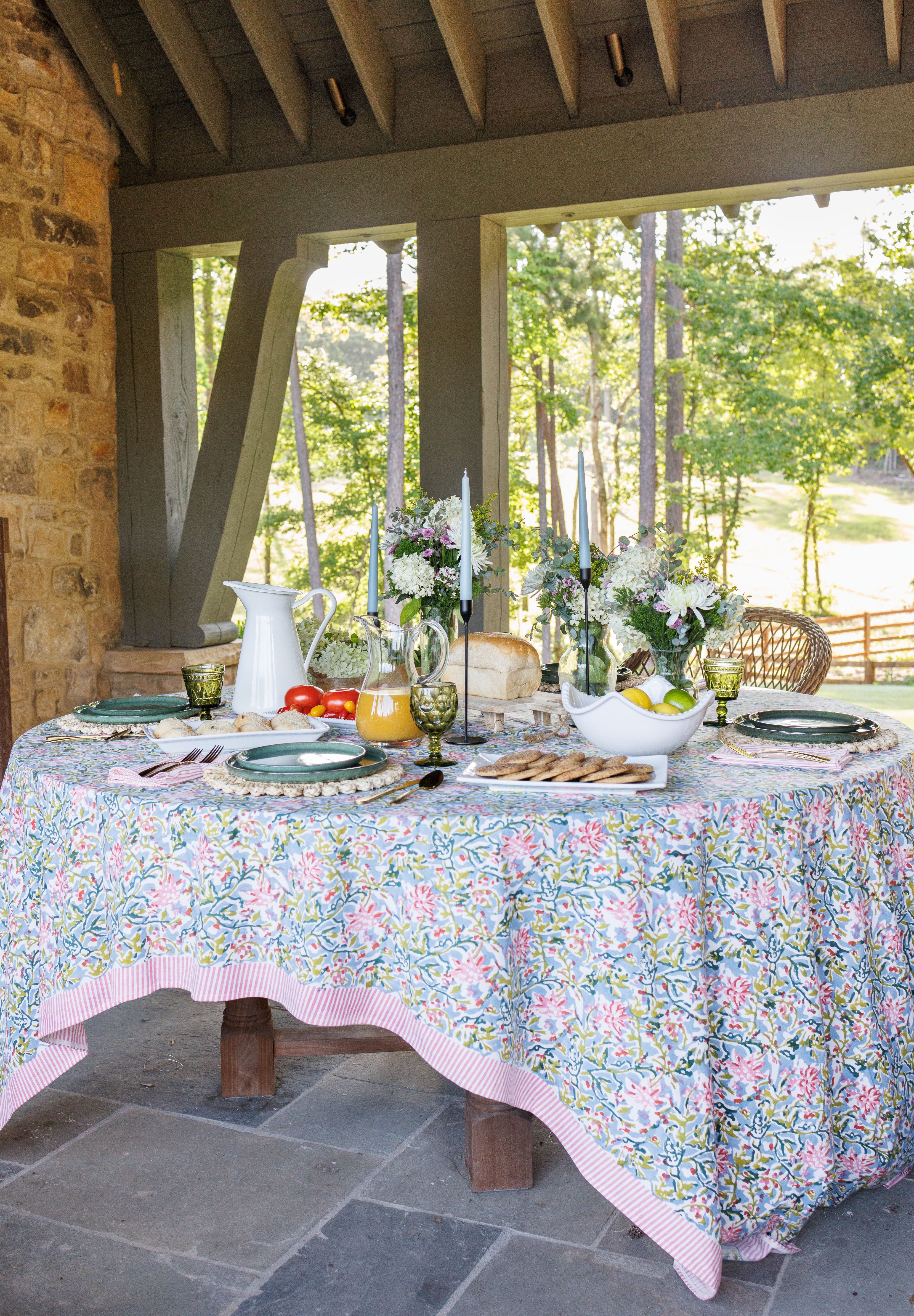 Maggie Oaks Virginia Signature Floral Tablecloth