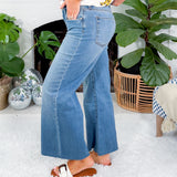 Meg Deference Wide Leg Raw Hem Jean KUT