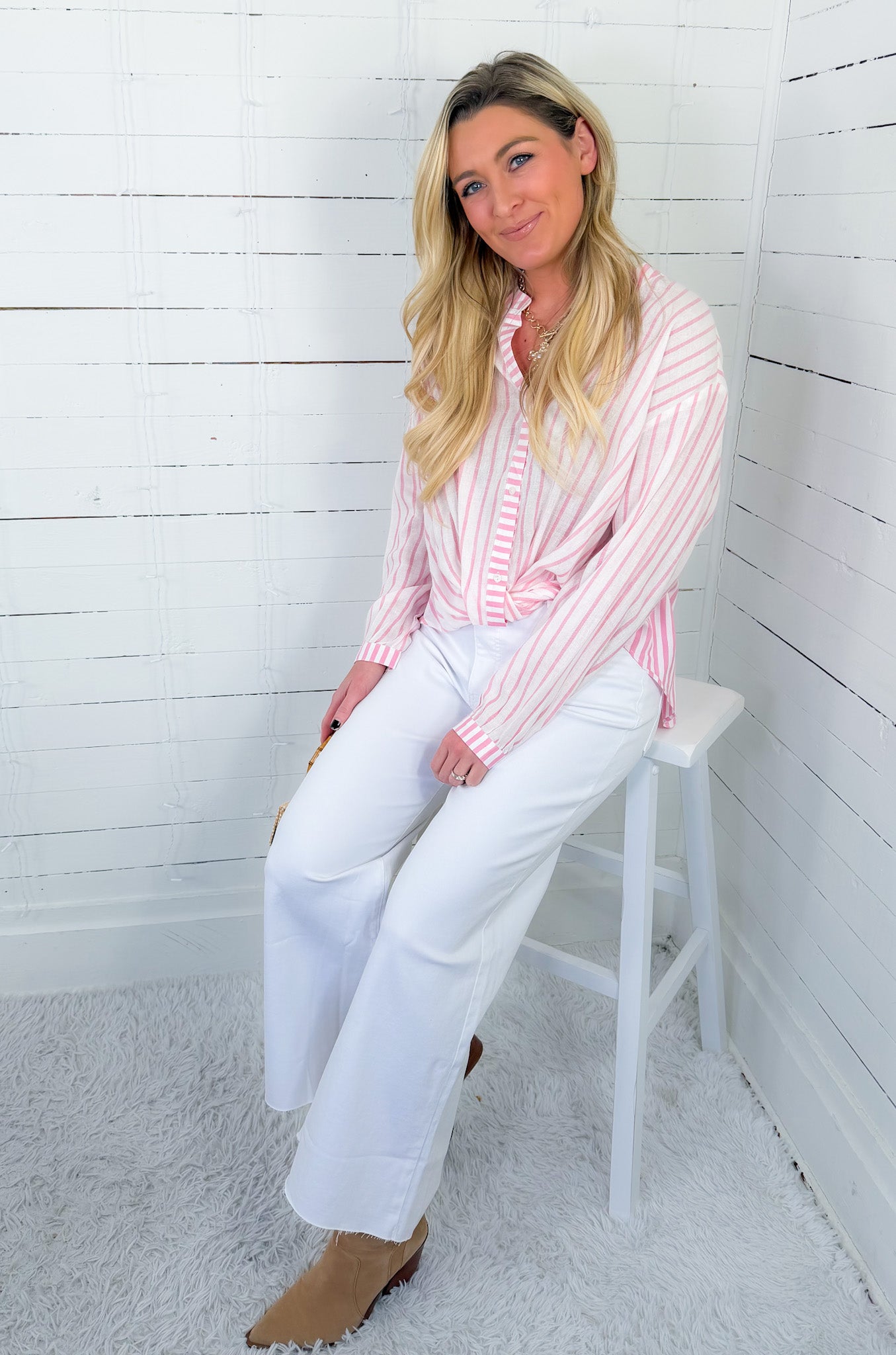 Meg Optic White High Rise Fab Ab Raw Hem Jean KUT