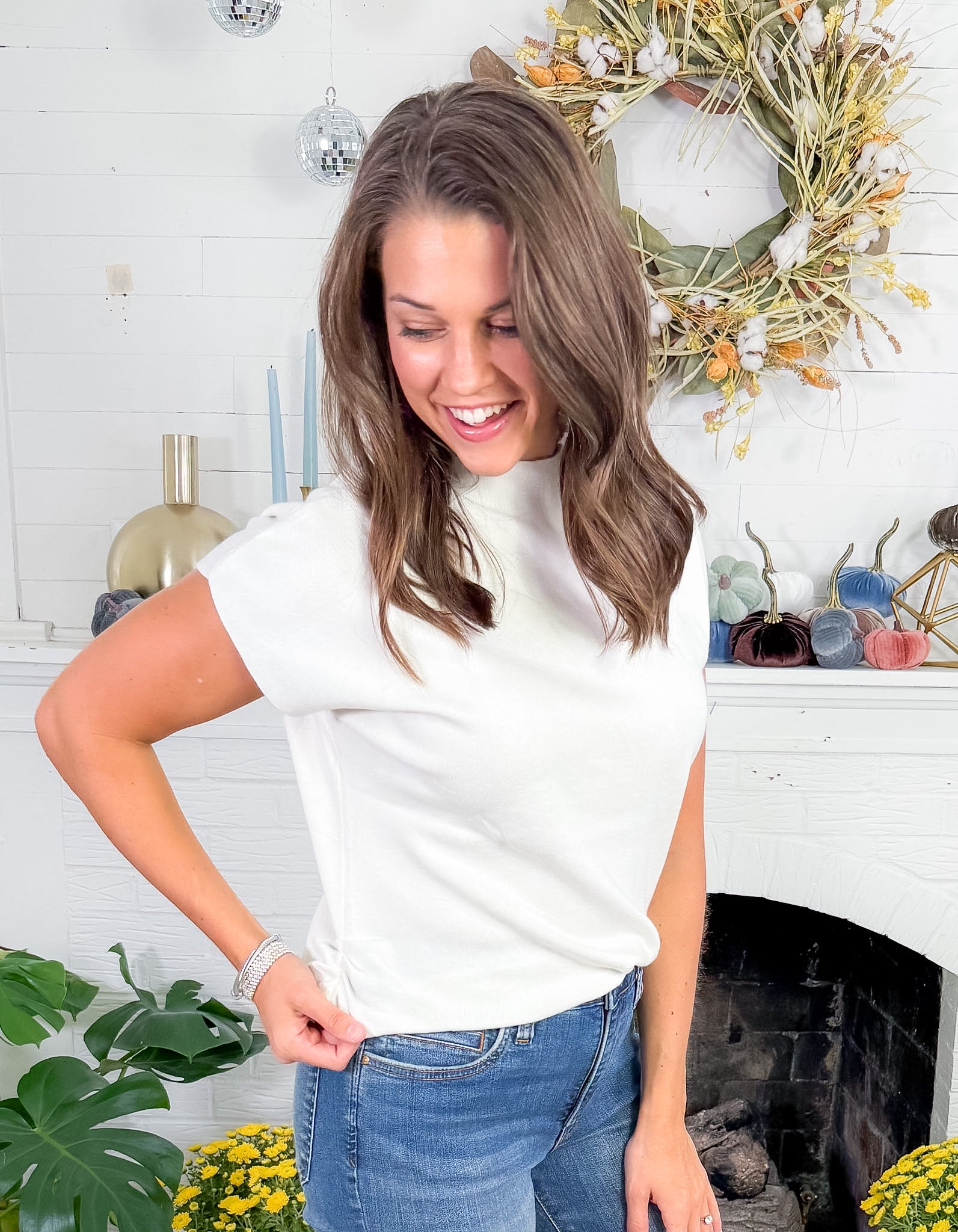 Milky Shirred Sleeveless Sweater Pinch