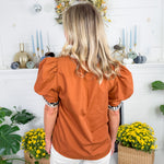Milsaps Caramel + Leopard Trim Top Entro