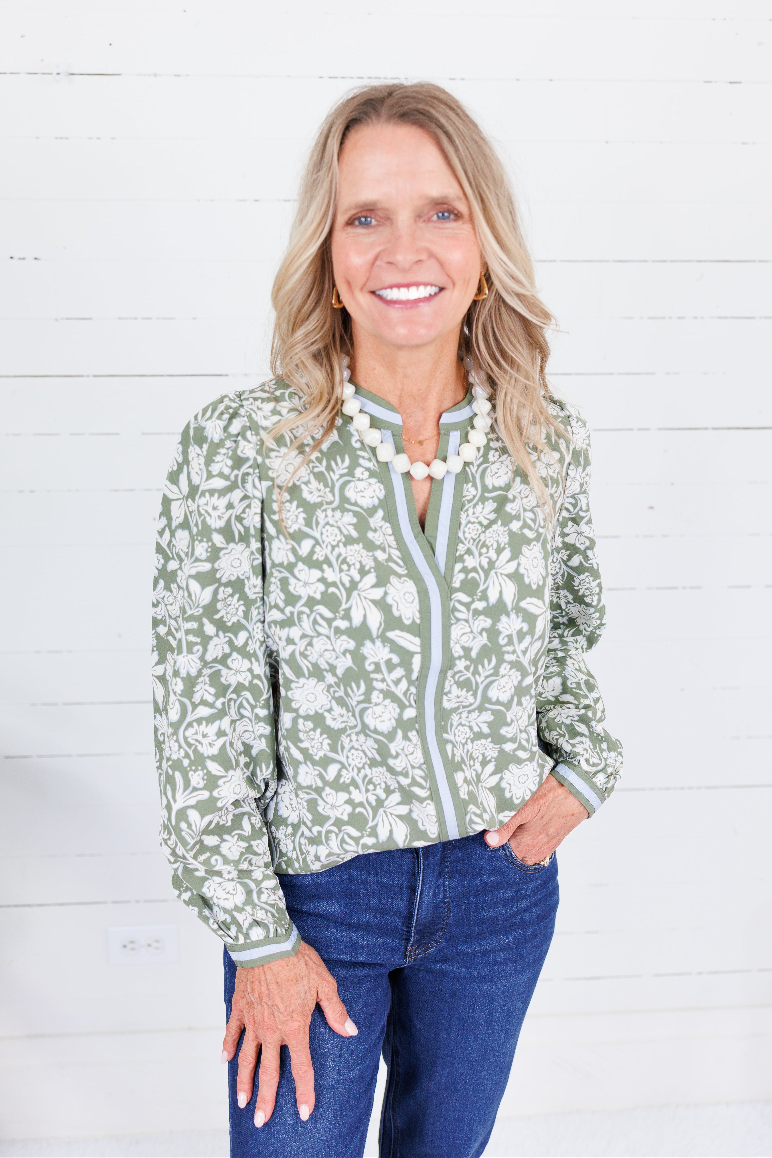 Naomi Painted Trillium Olive Top Mary Square