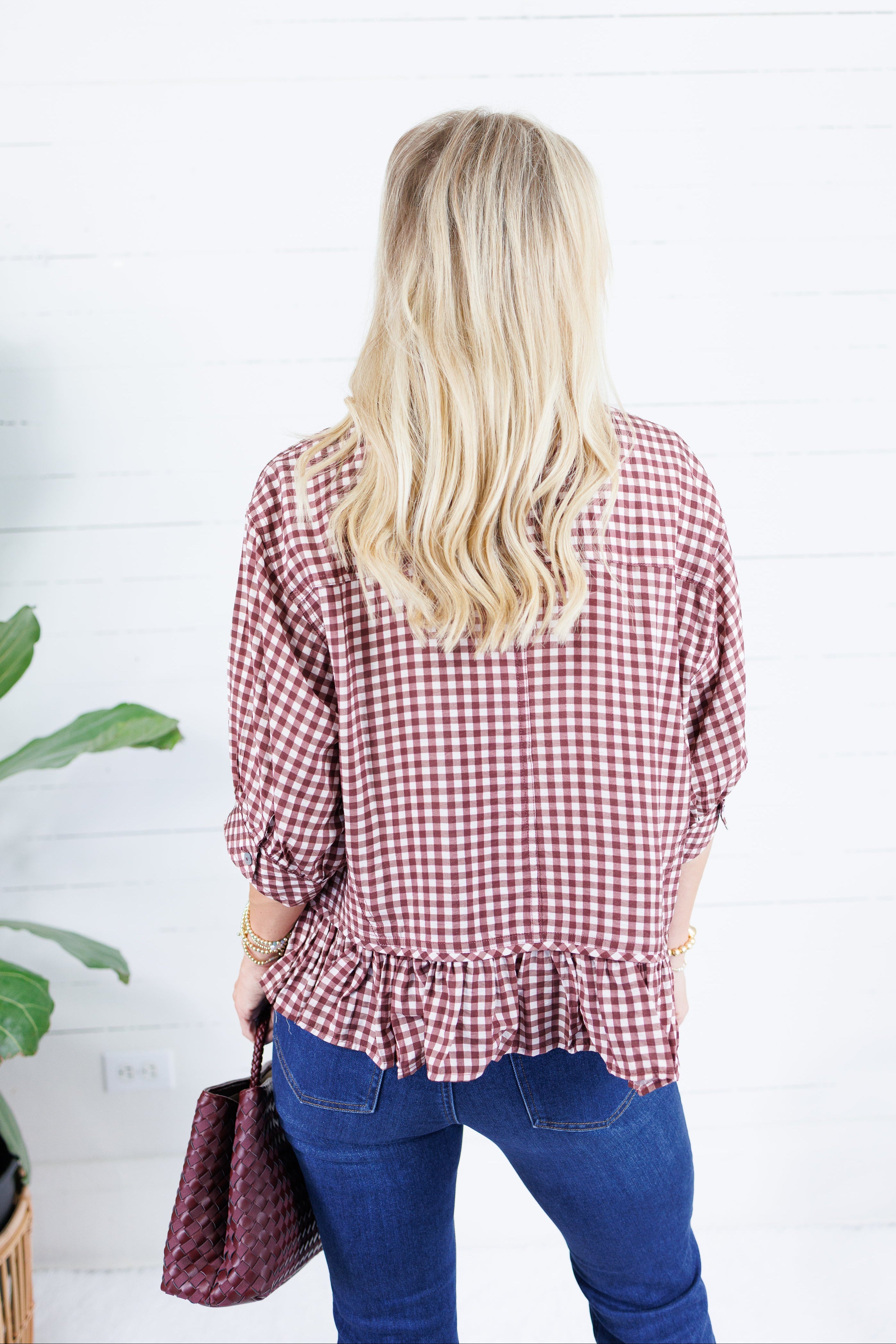 Oshkin Red Beans Gingham Flounce Hem Top Entro
