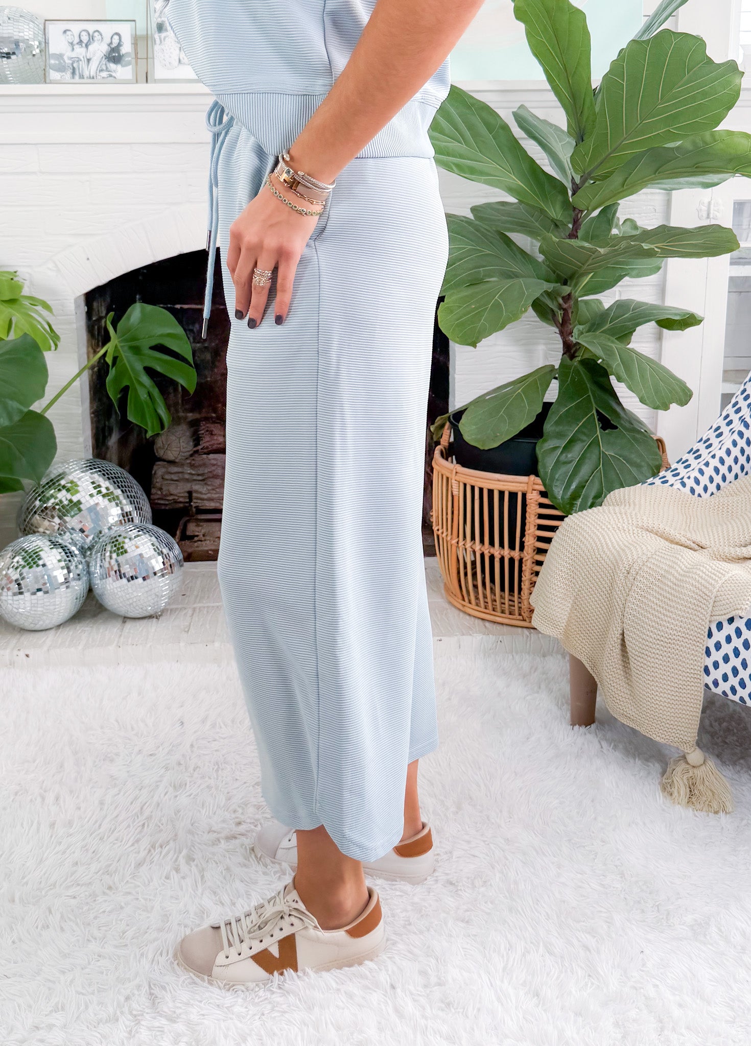 Patsy Sky Blue Wide Leg Cropped Ribbed Knit Pant Entro