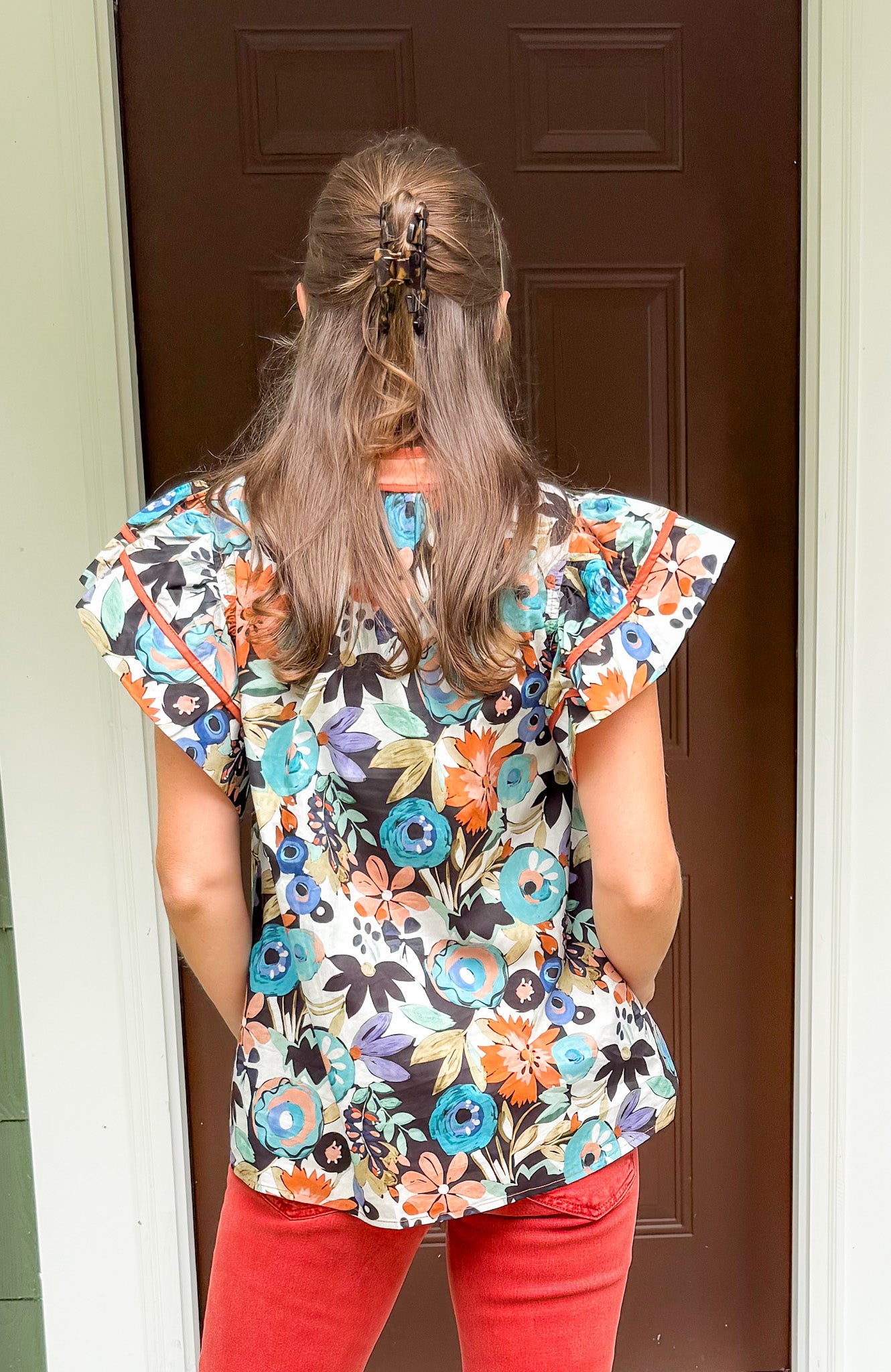 Pebbles Cinnamon Top Entro