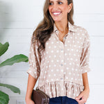 Perkins Sand Polka Dot Flounce Top Entro